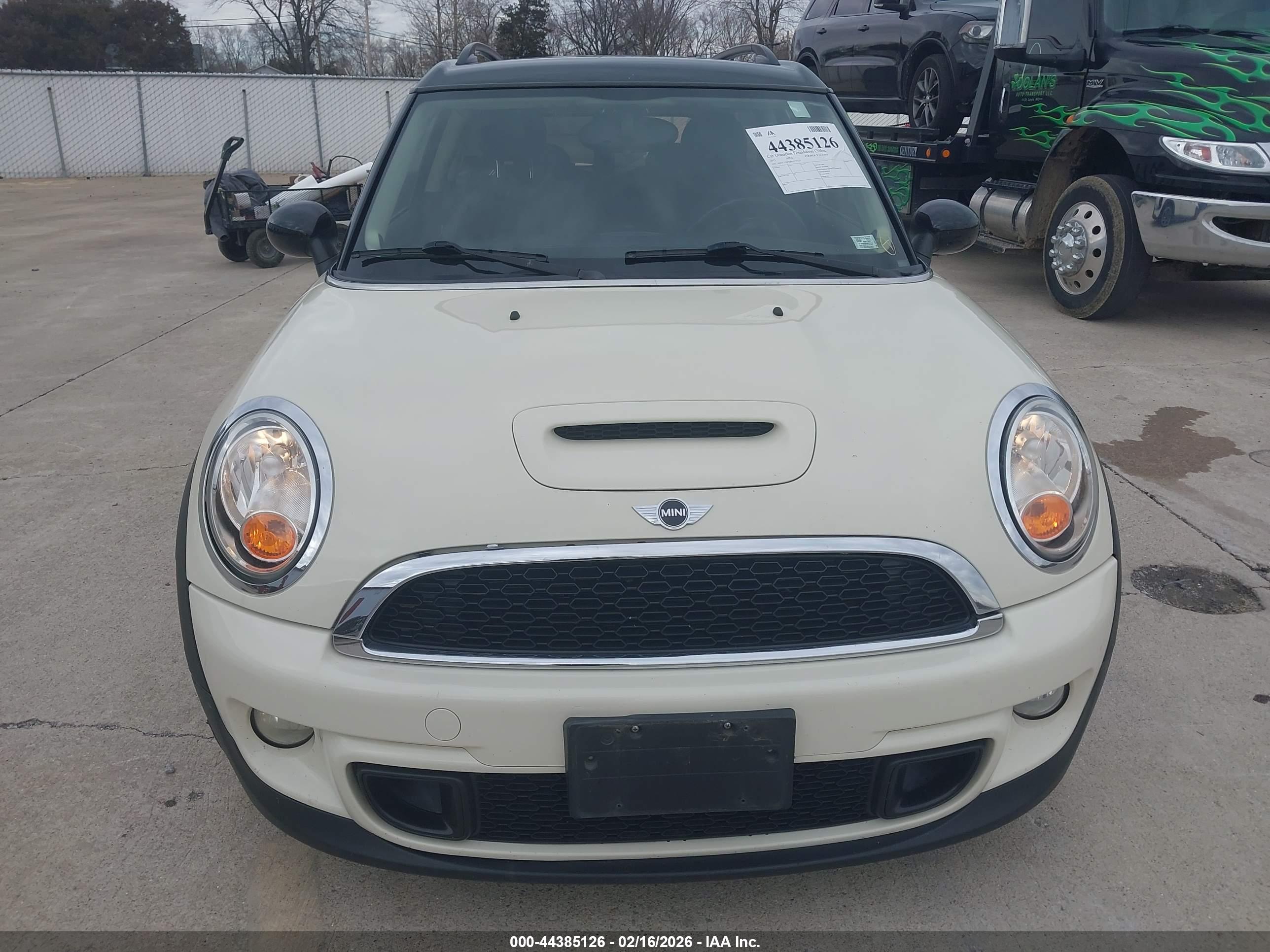 MINI COOPER image 6