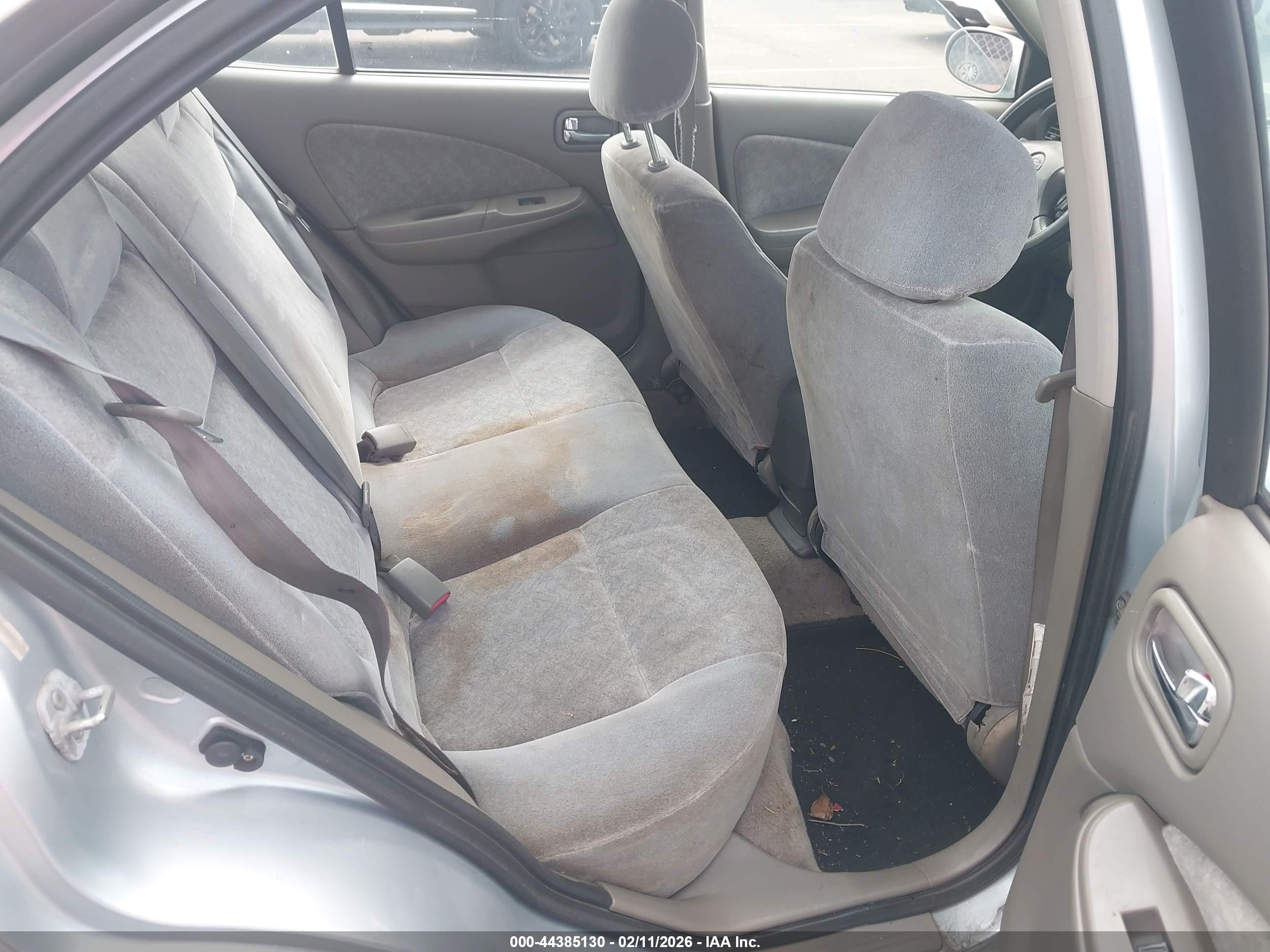 NISSAN SENTRA image 8