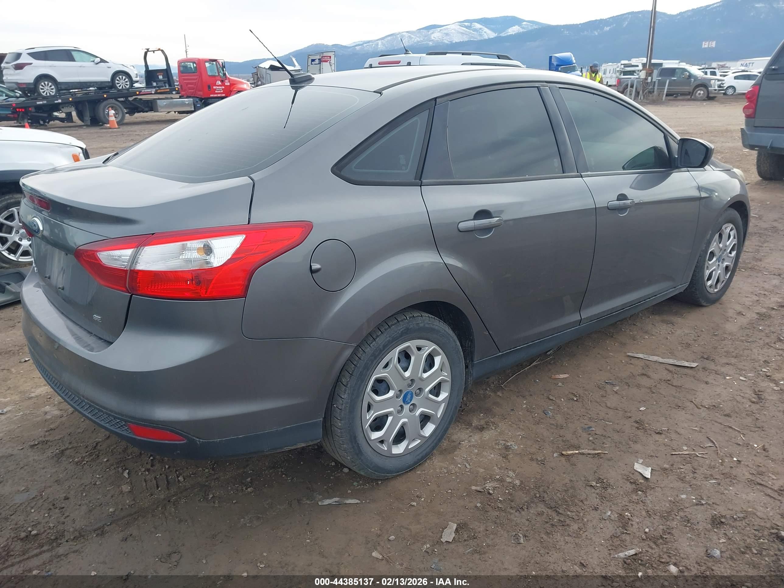 FORD FOCUS image 4