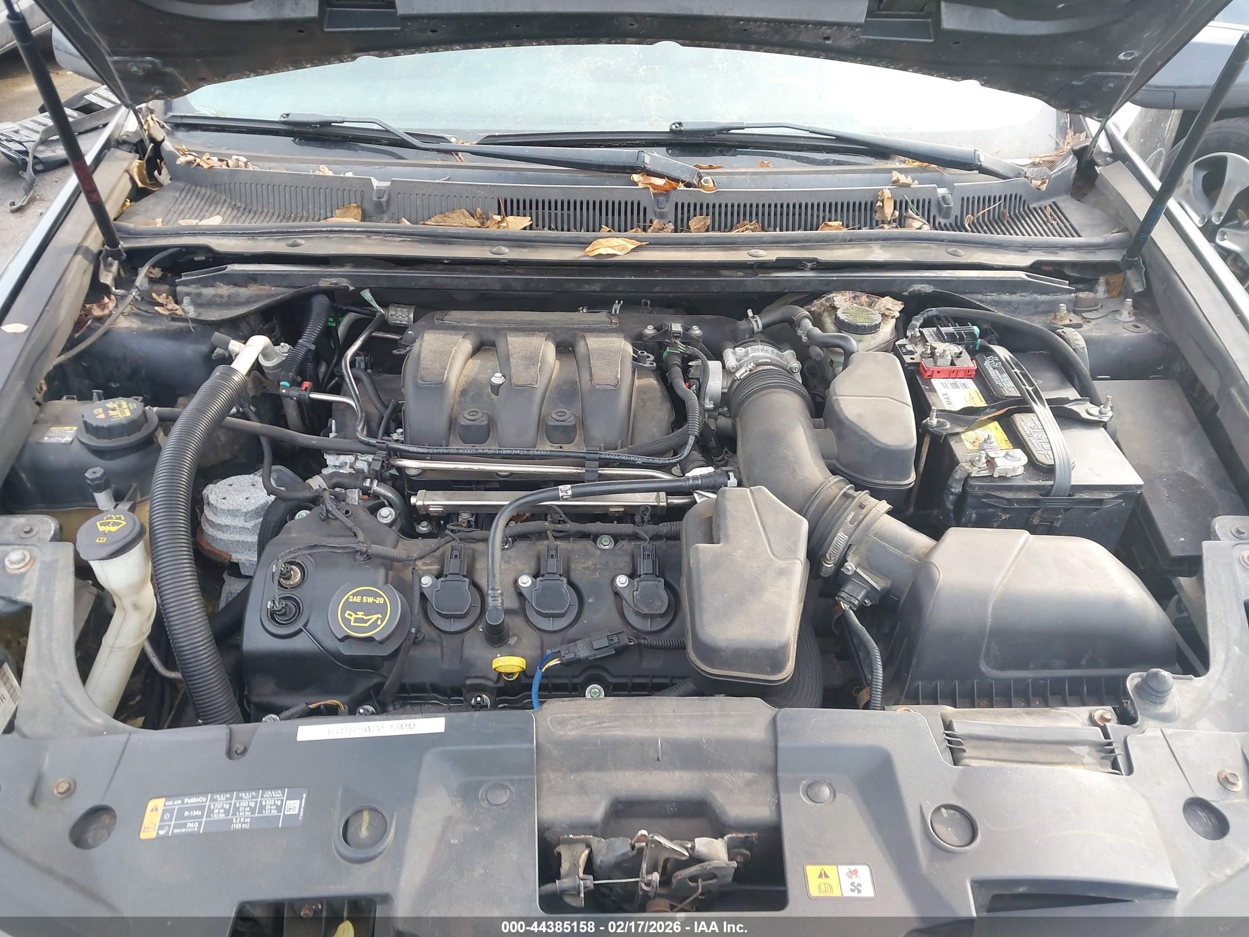 LINCOLN MKS image 10