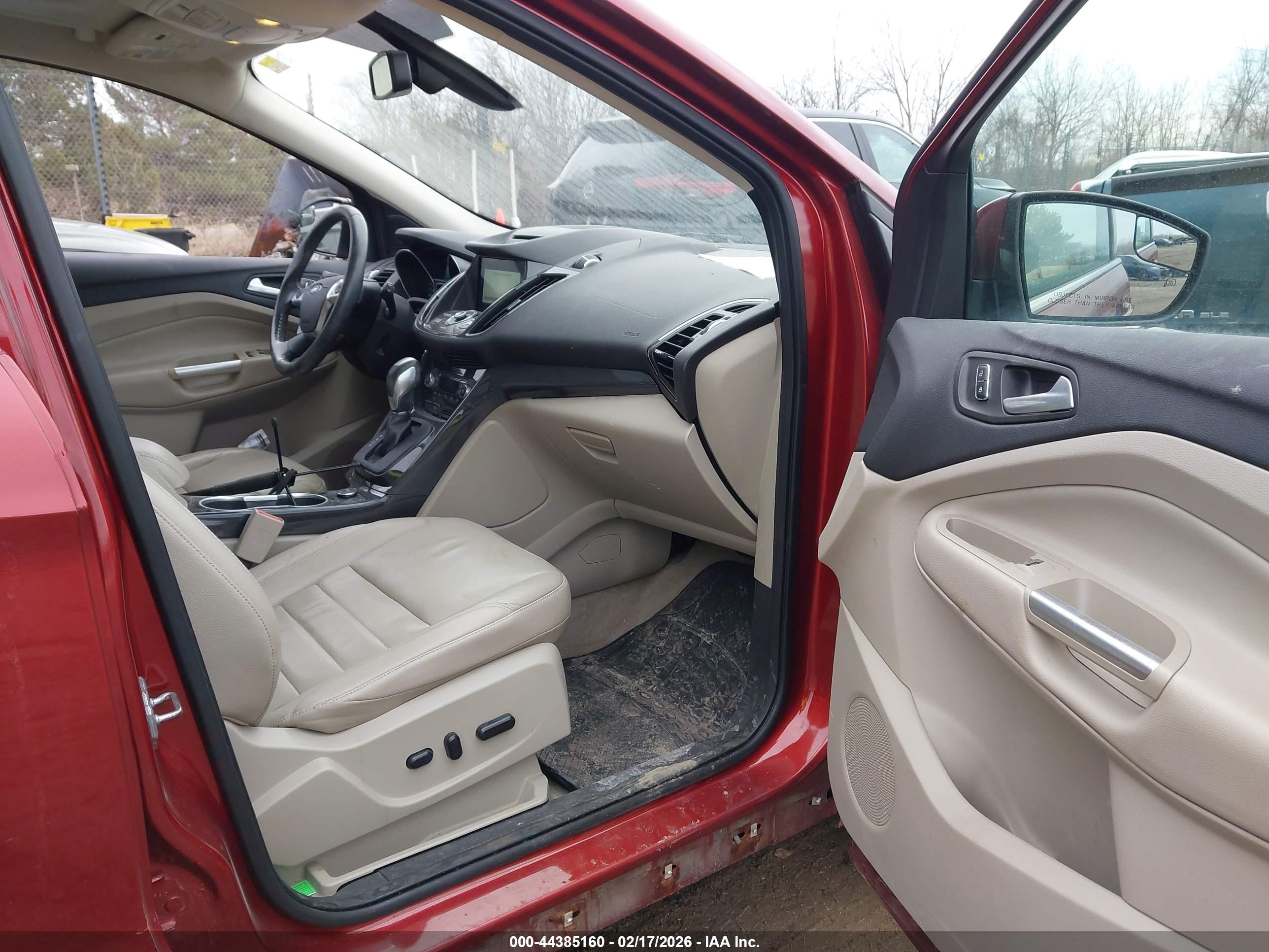 FORD ESCAPE image 5