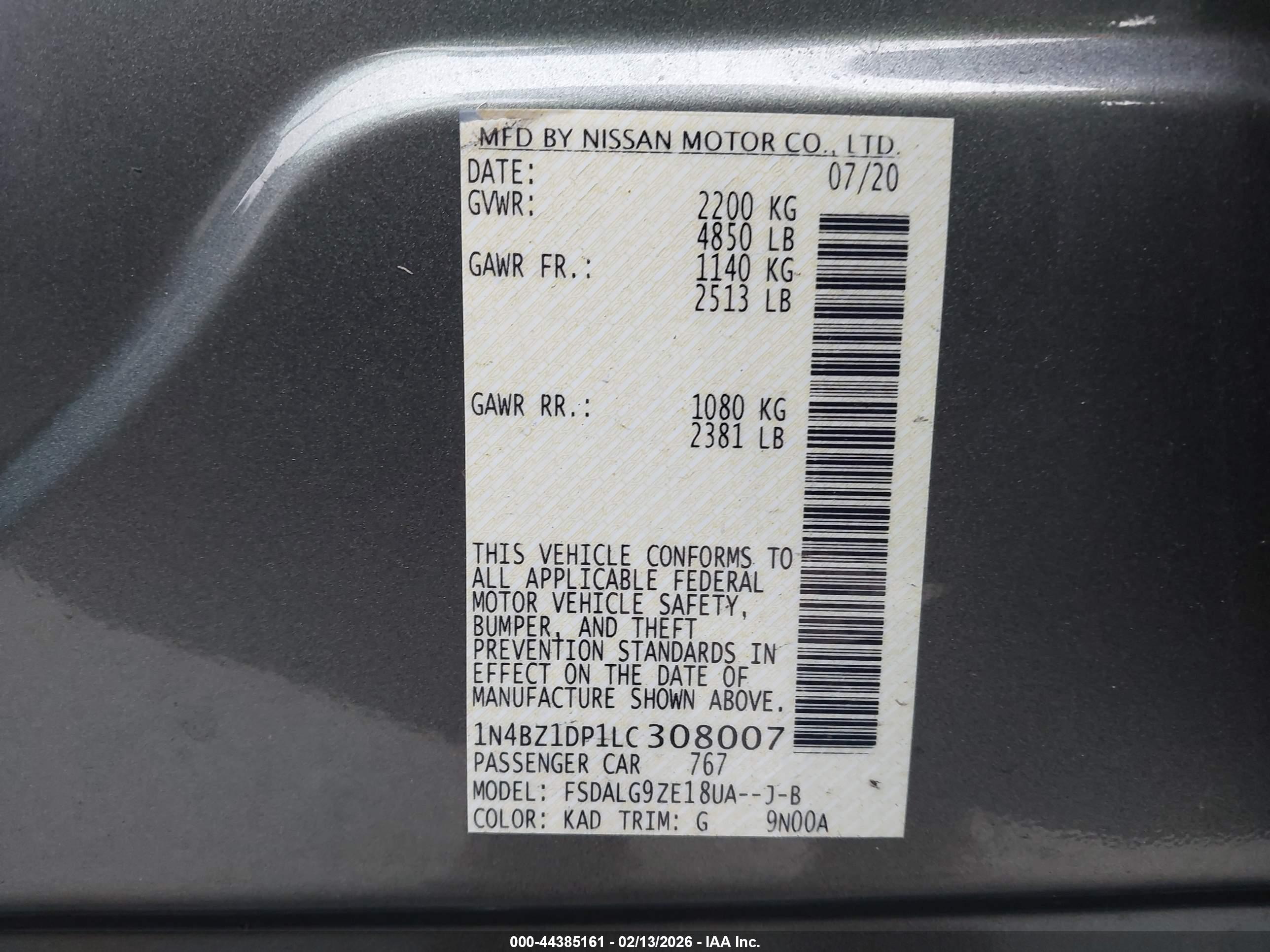 NISSAN LEAF image 9