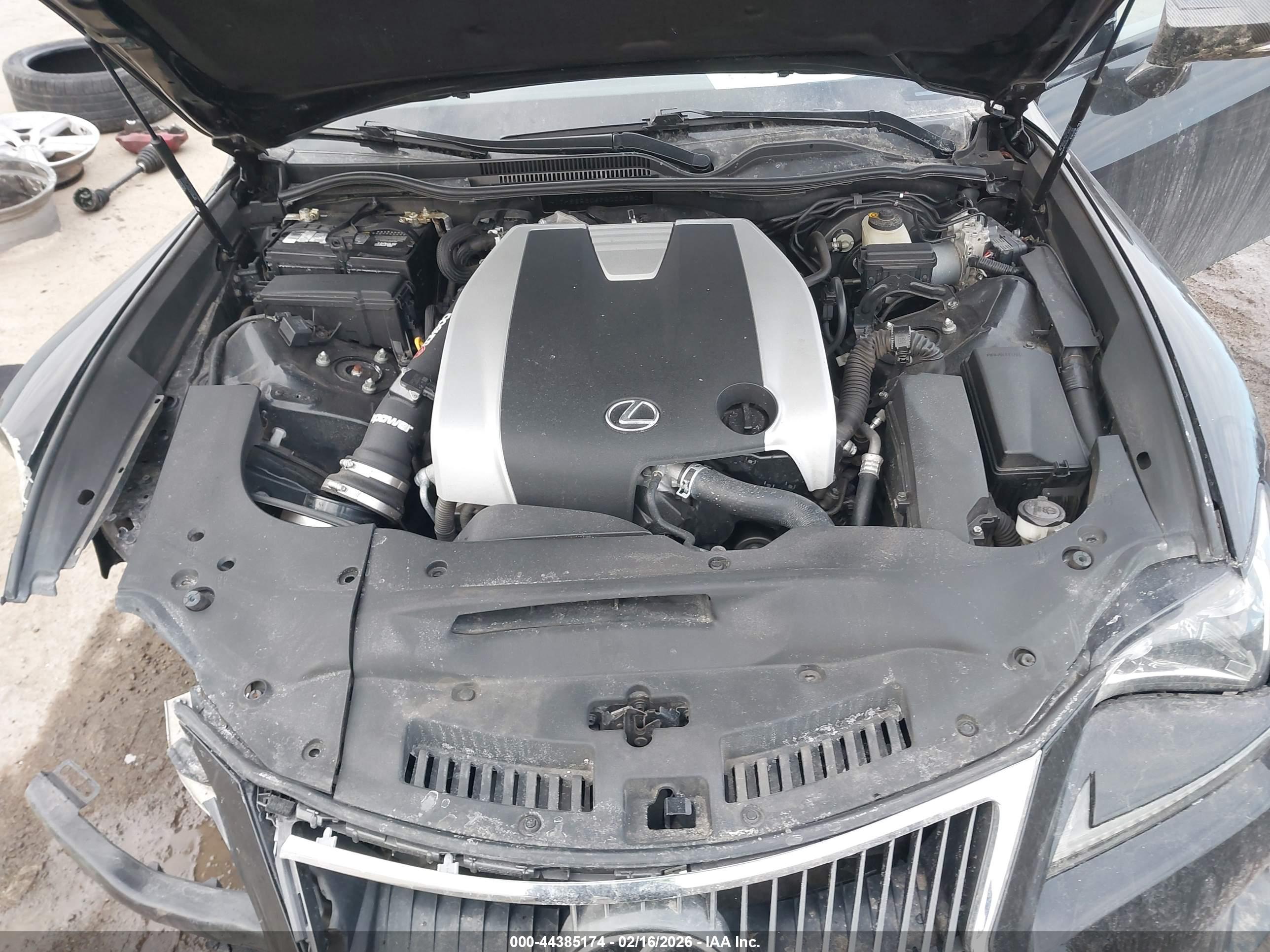 LEXUS RC image 10