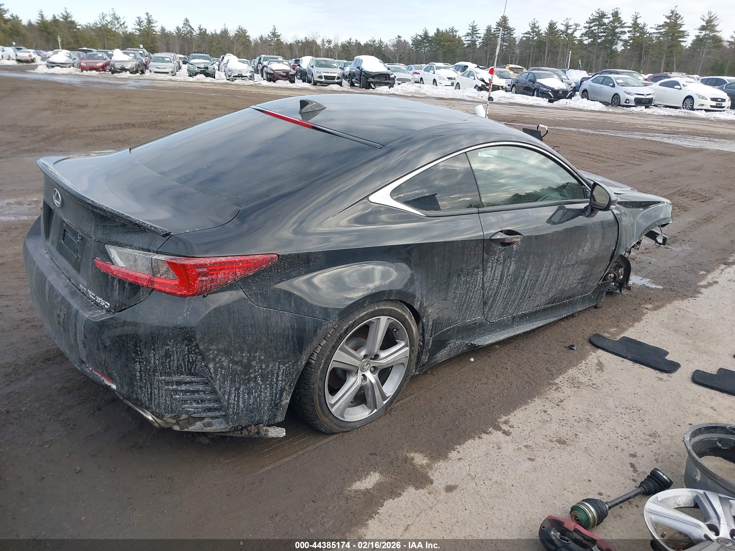 LEXUS RC image 4