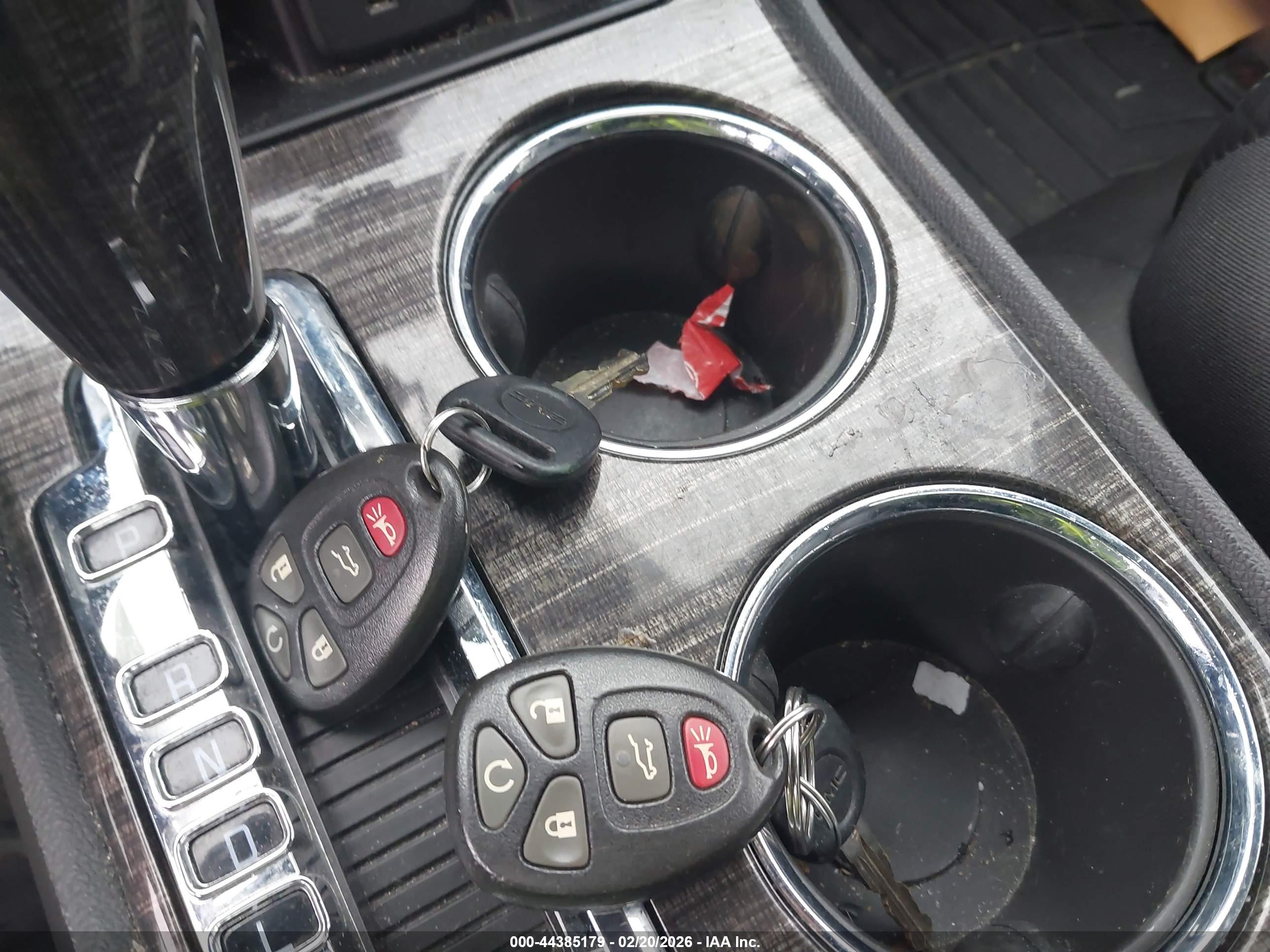 GMC ACADIA image 11