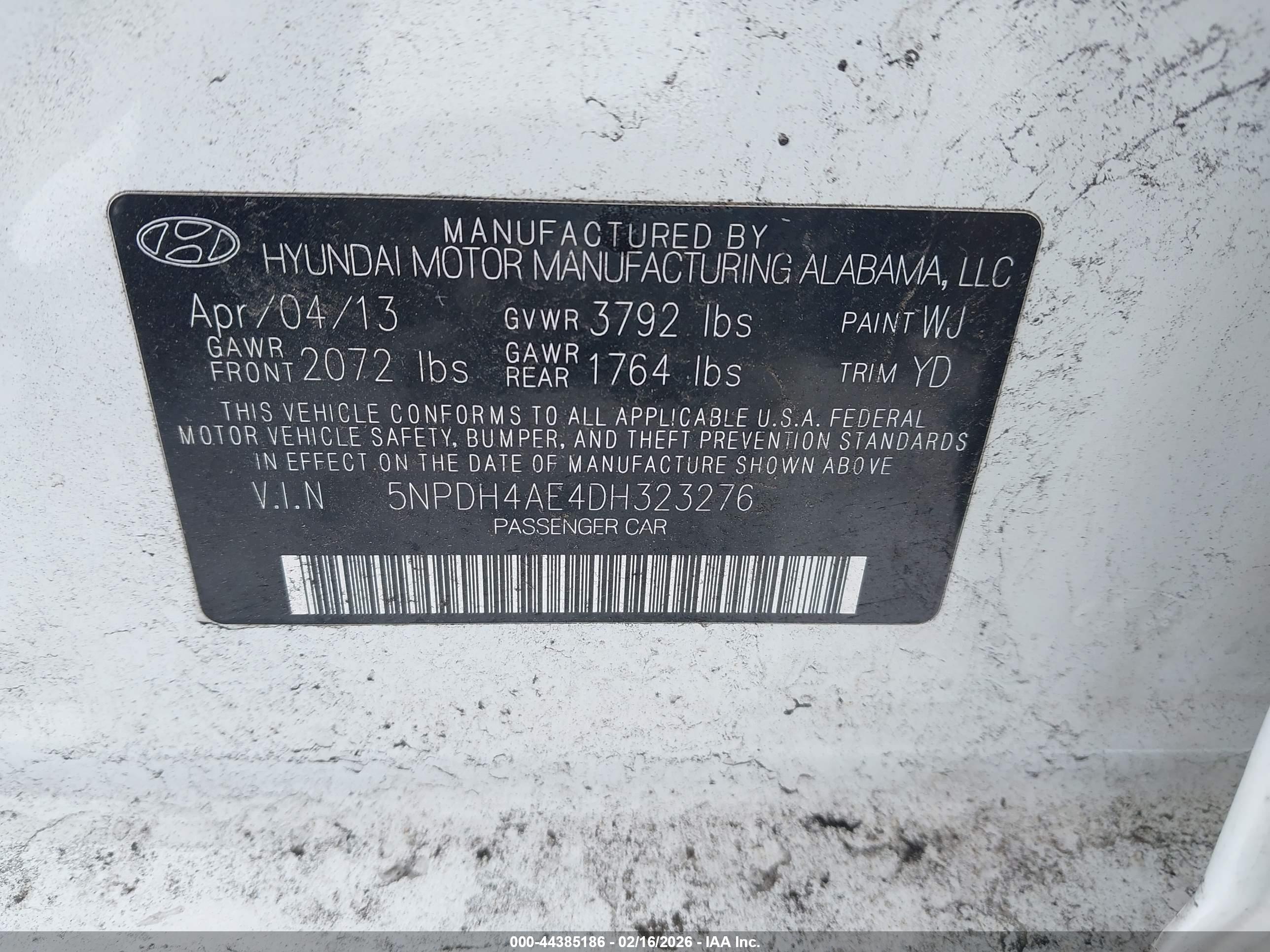 HYUNDAI ELANTRA image 9