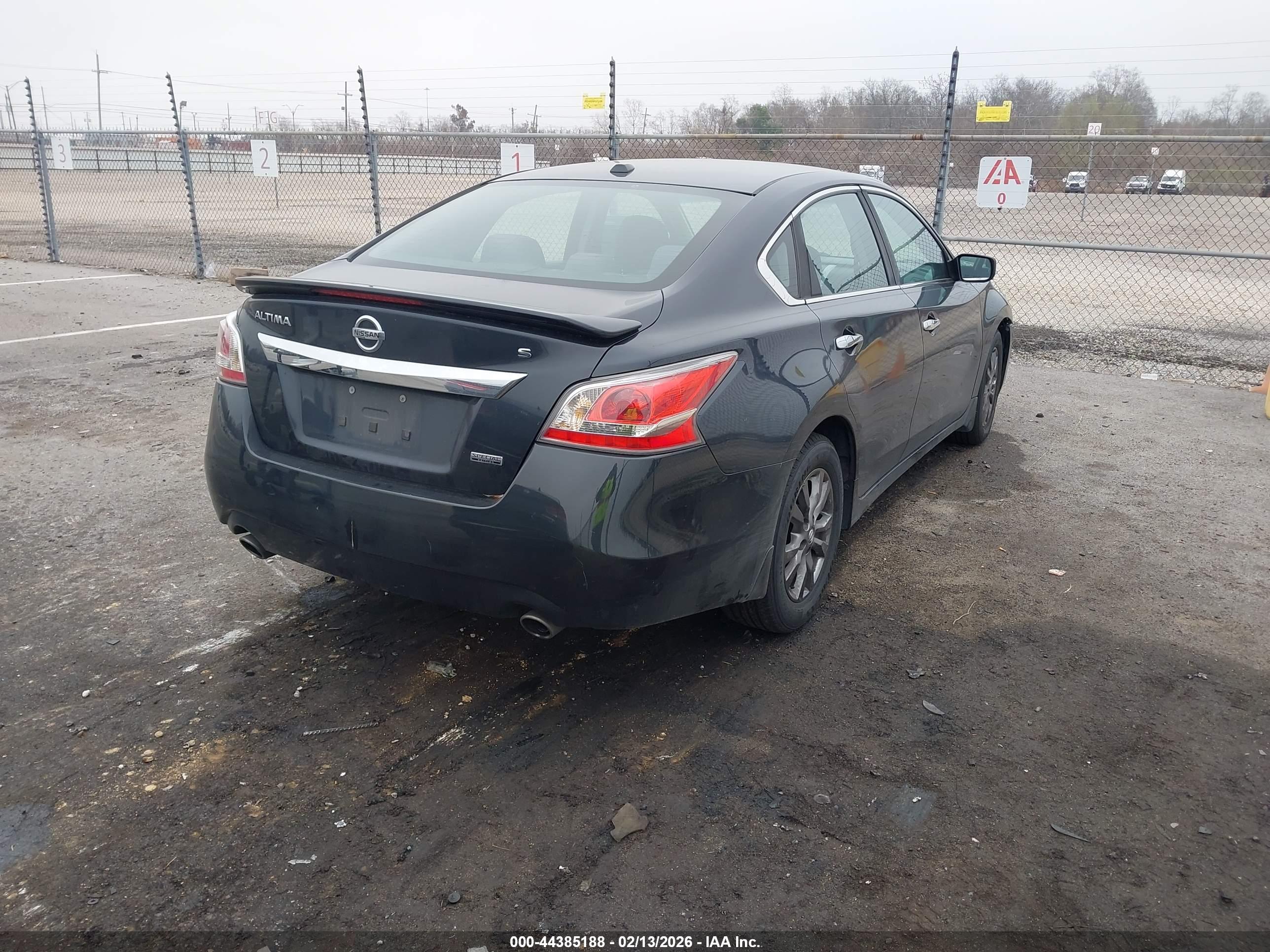 NISSAN ALTIMA image 4