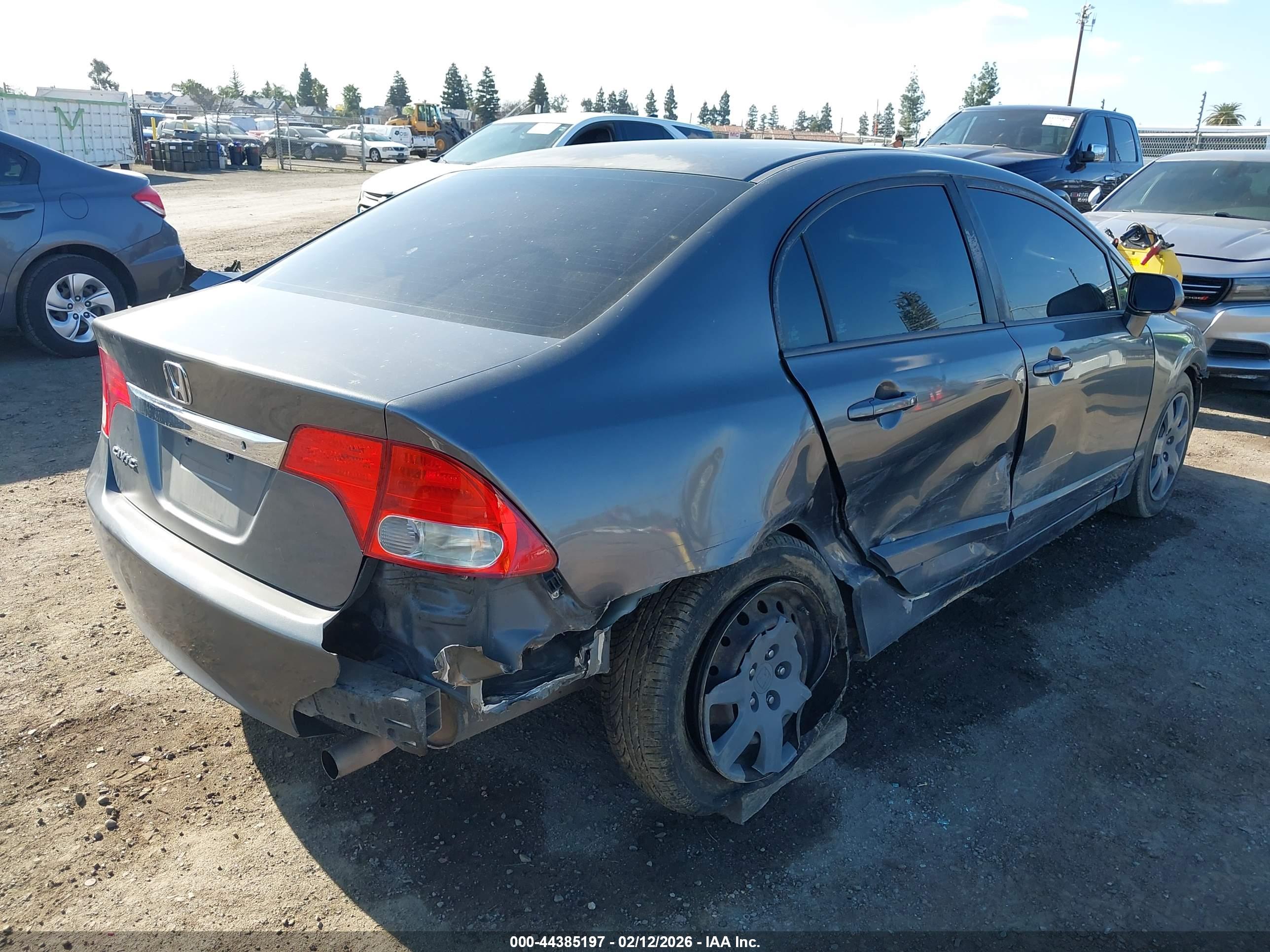 HONDA CIVIC image 4