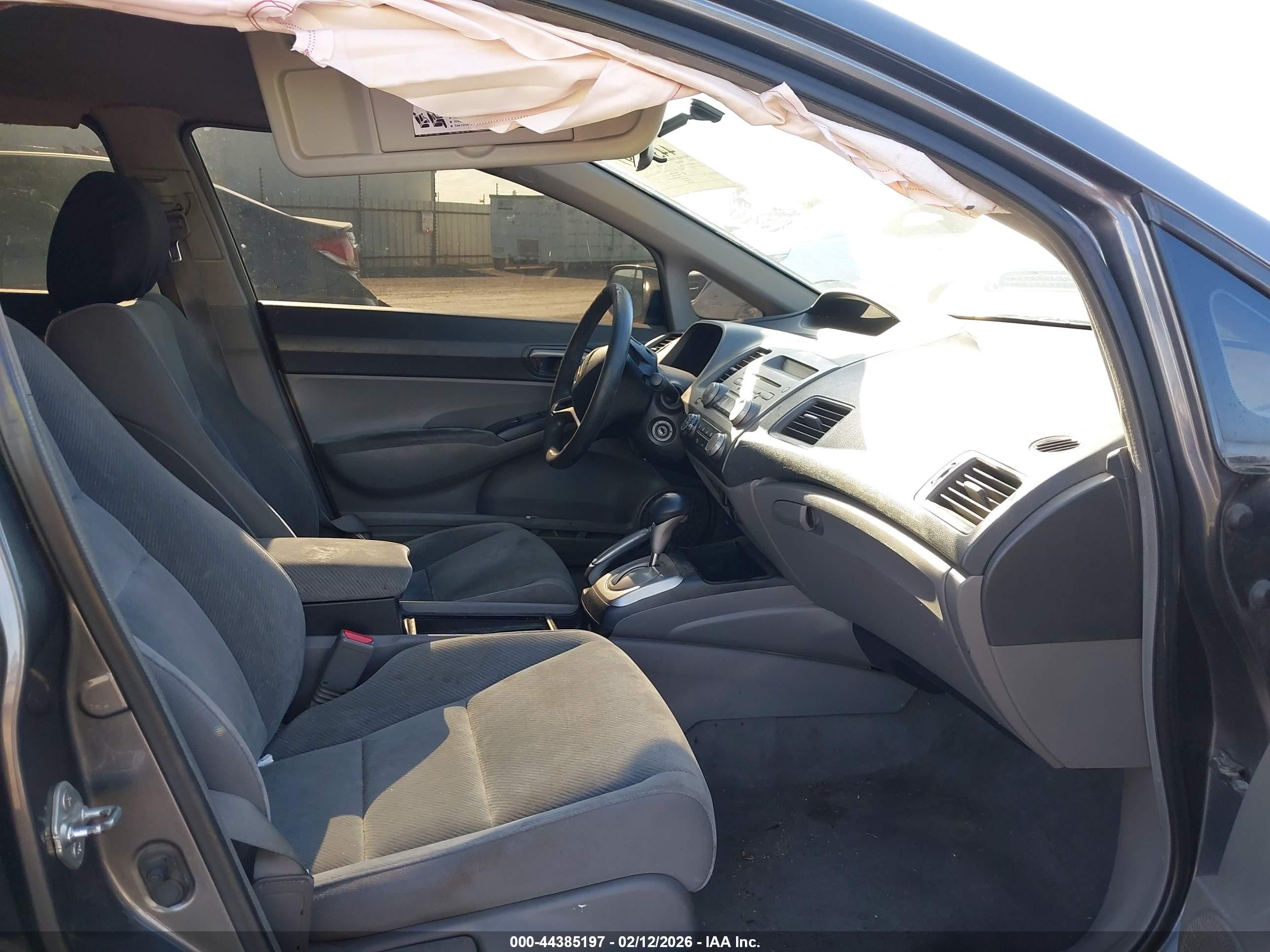 HONDA CIVIC image 5