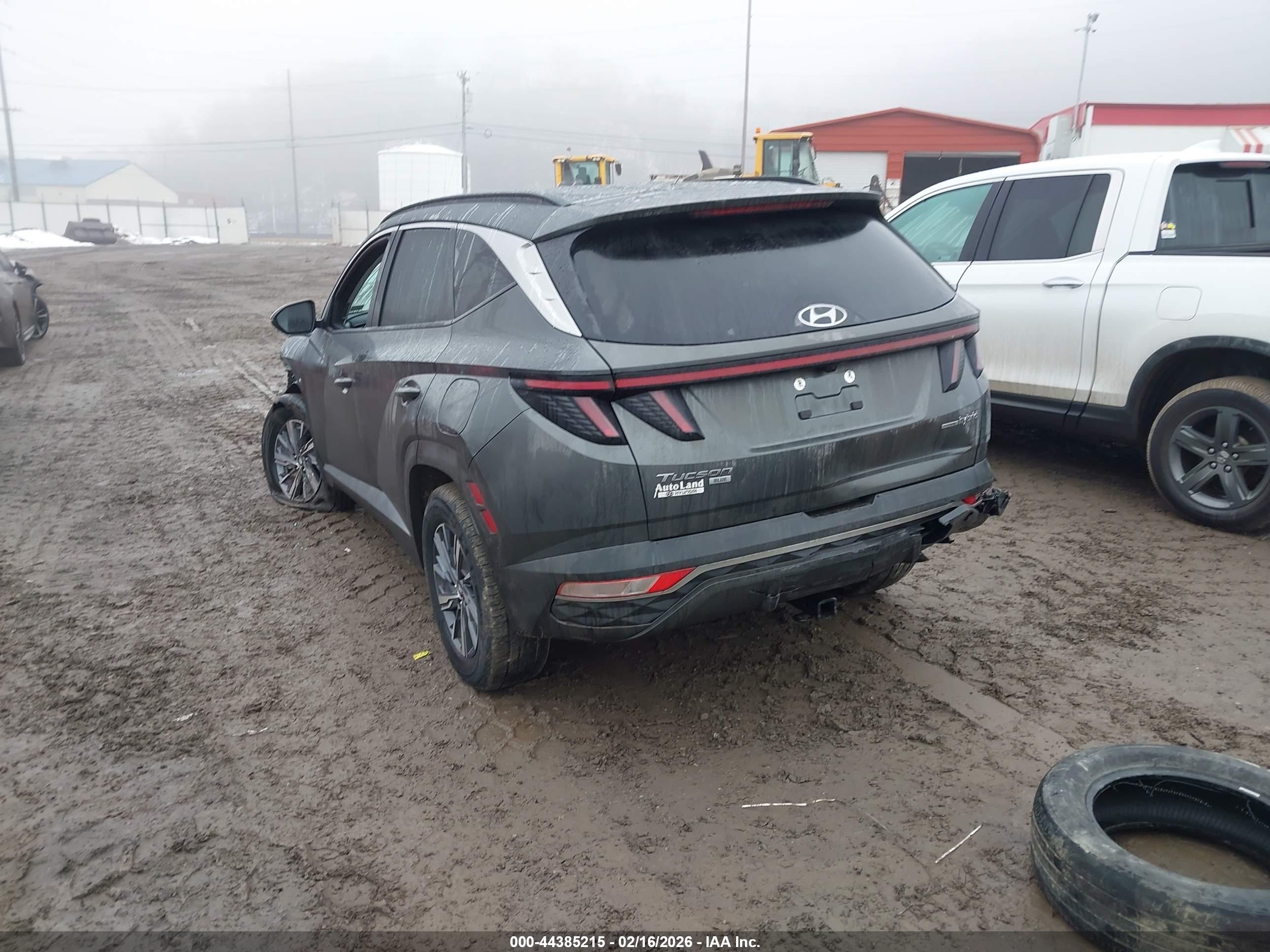 HYUNDAI TUCSON image 3
