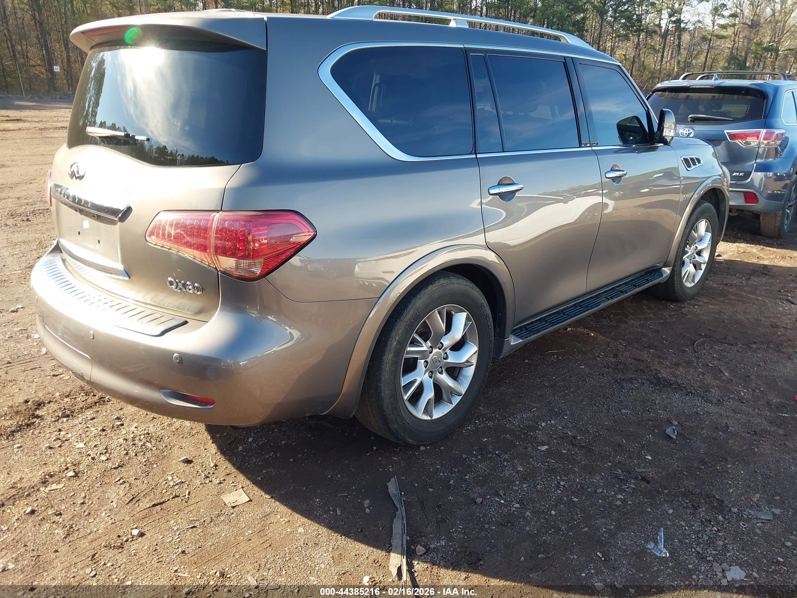 INFINITI QX80 image 4