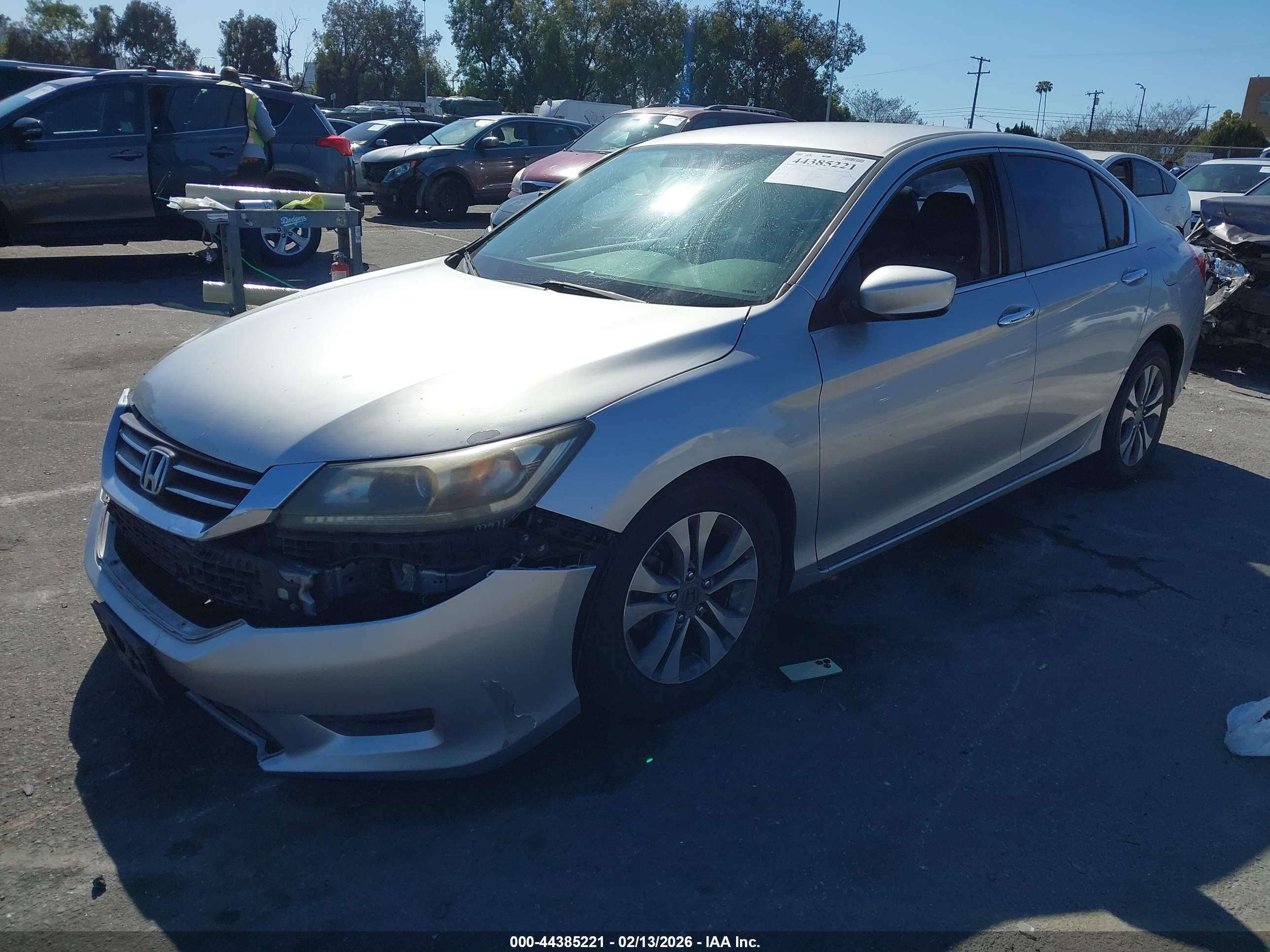 HONDA ACCORD image 2