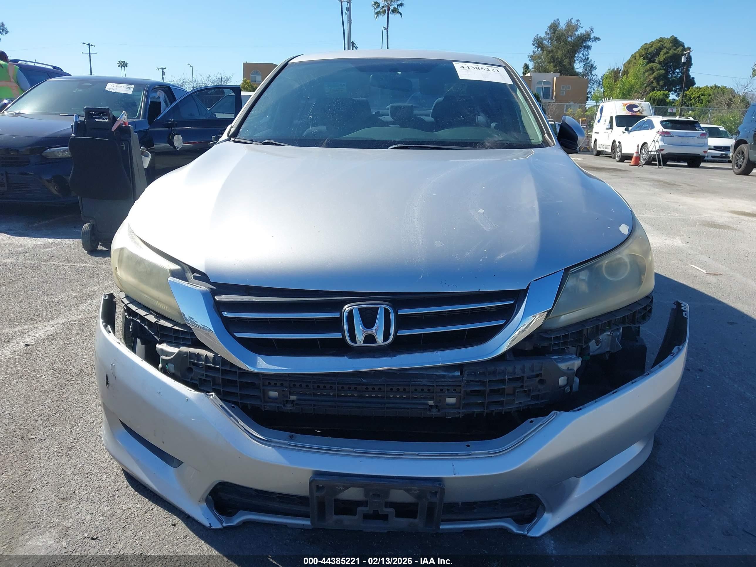 HONDA ACCORD image 6