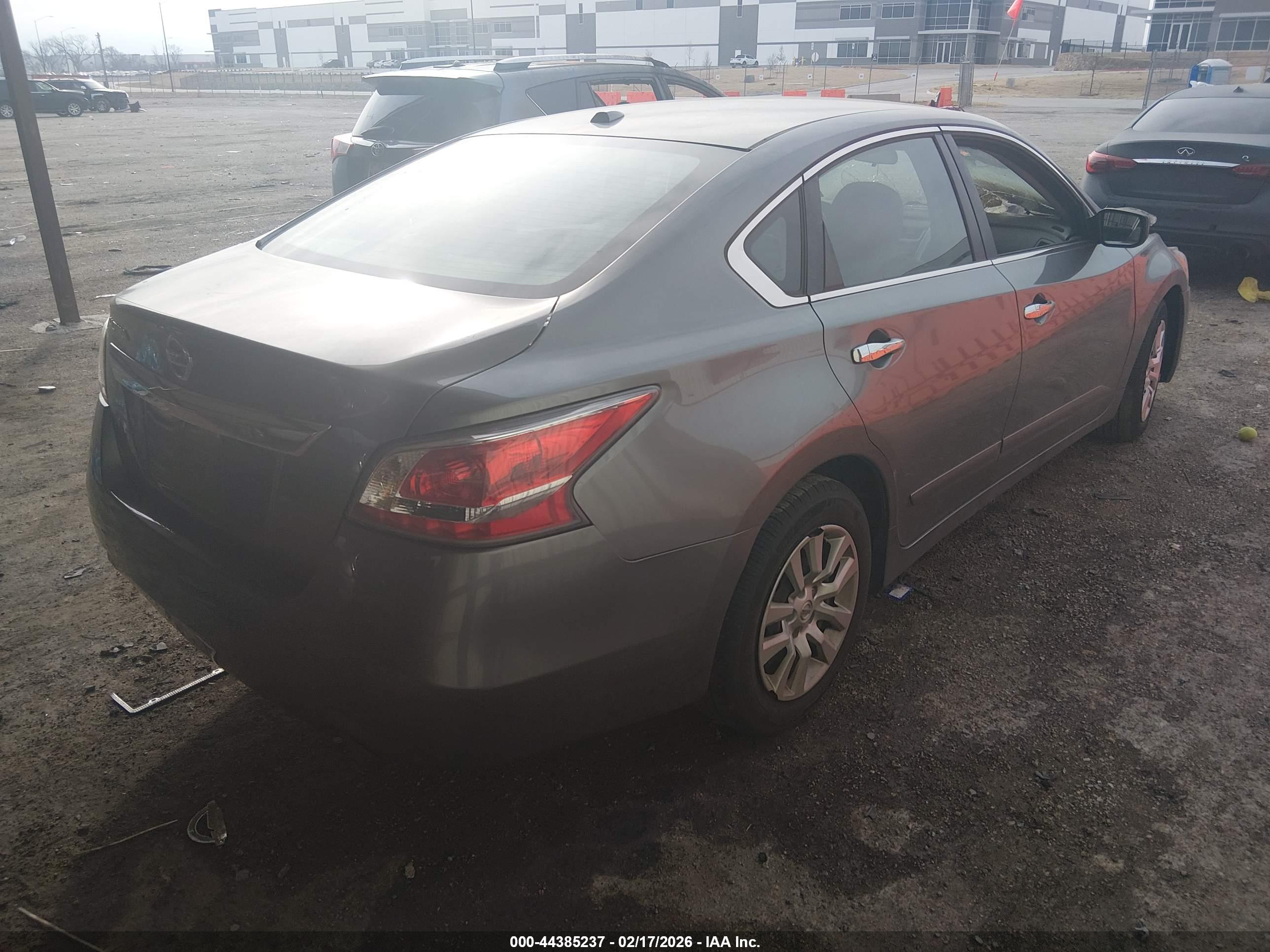 NISSAN ALTIMA image 4