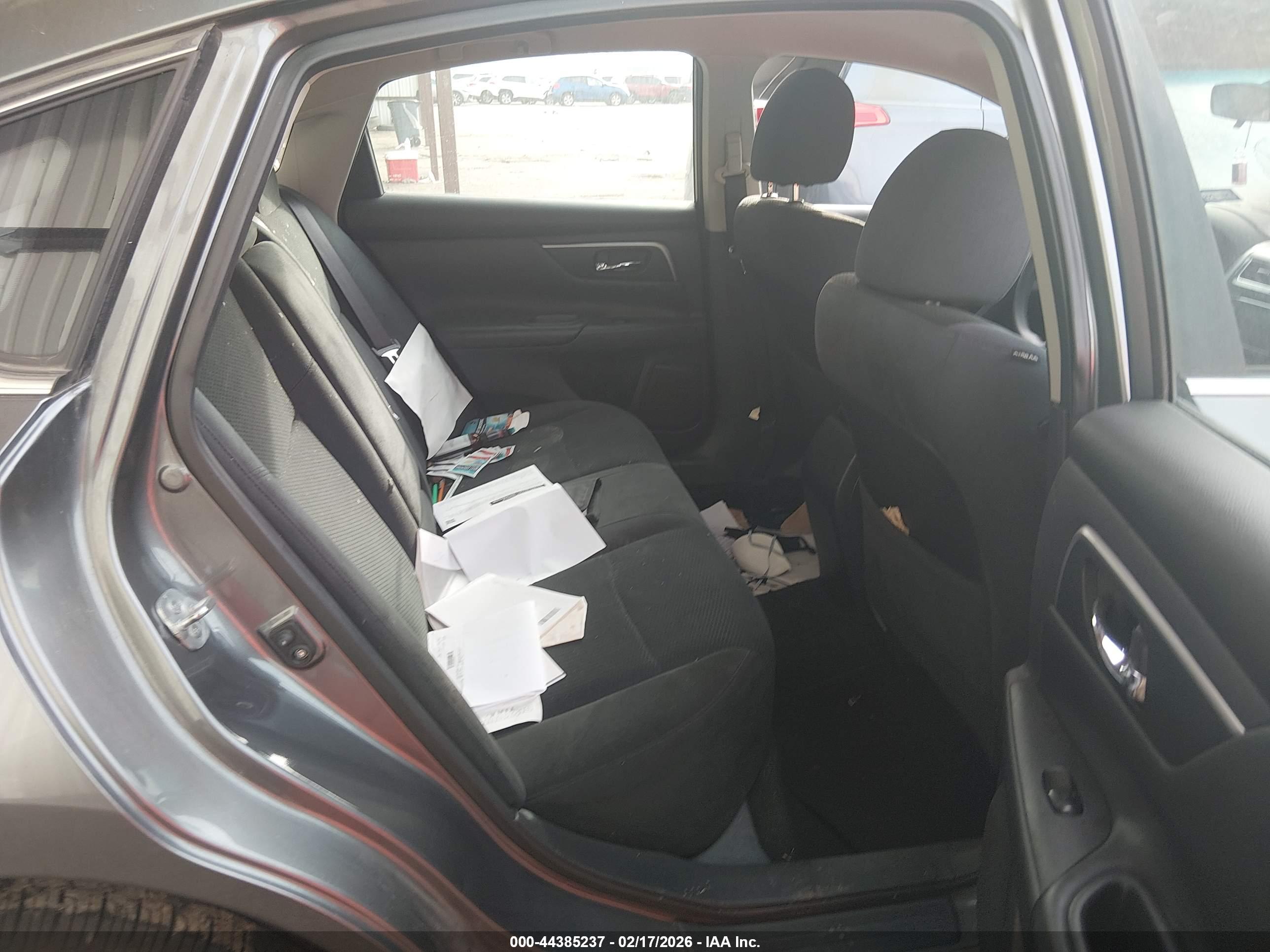 NISSAN ALTIMA image 8