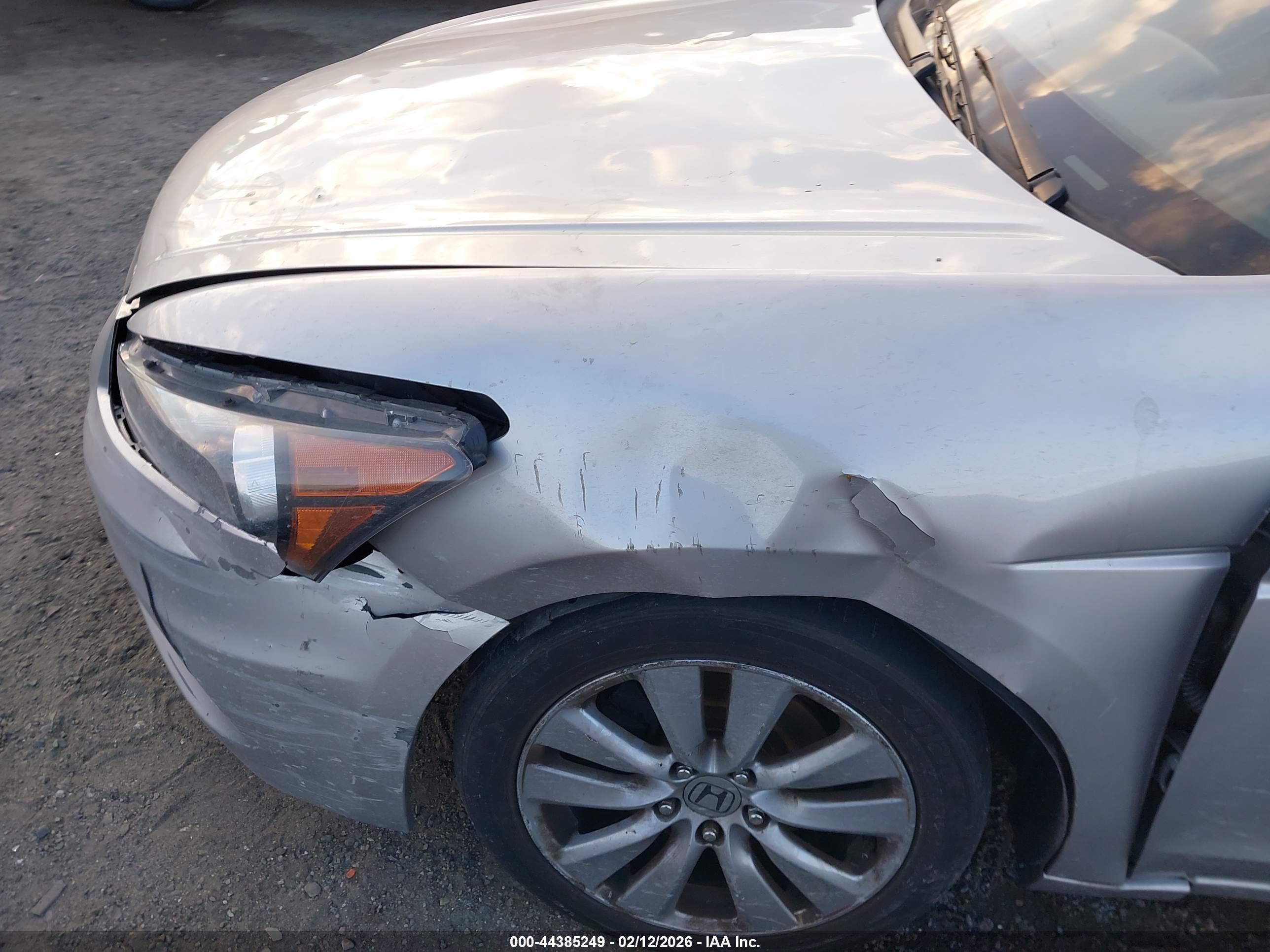 HONDA ACCORD image 6