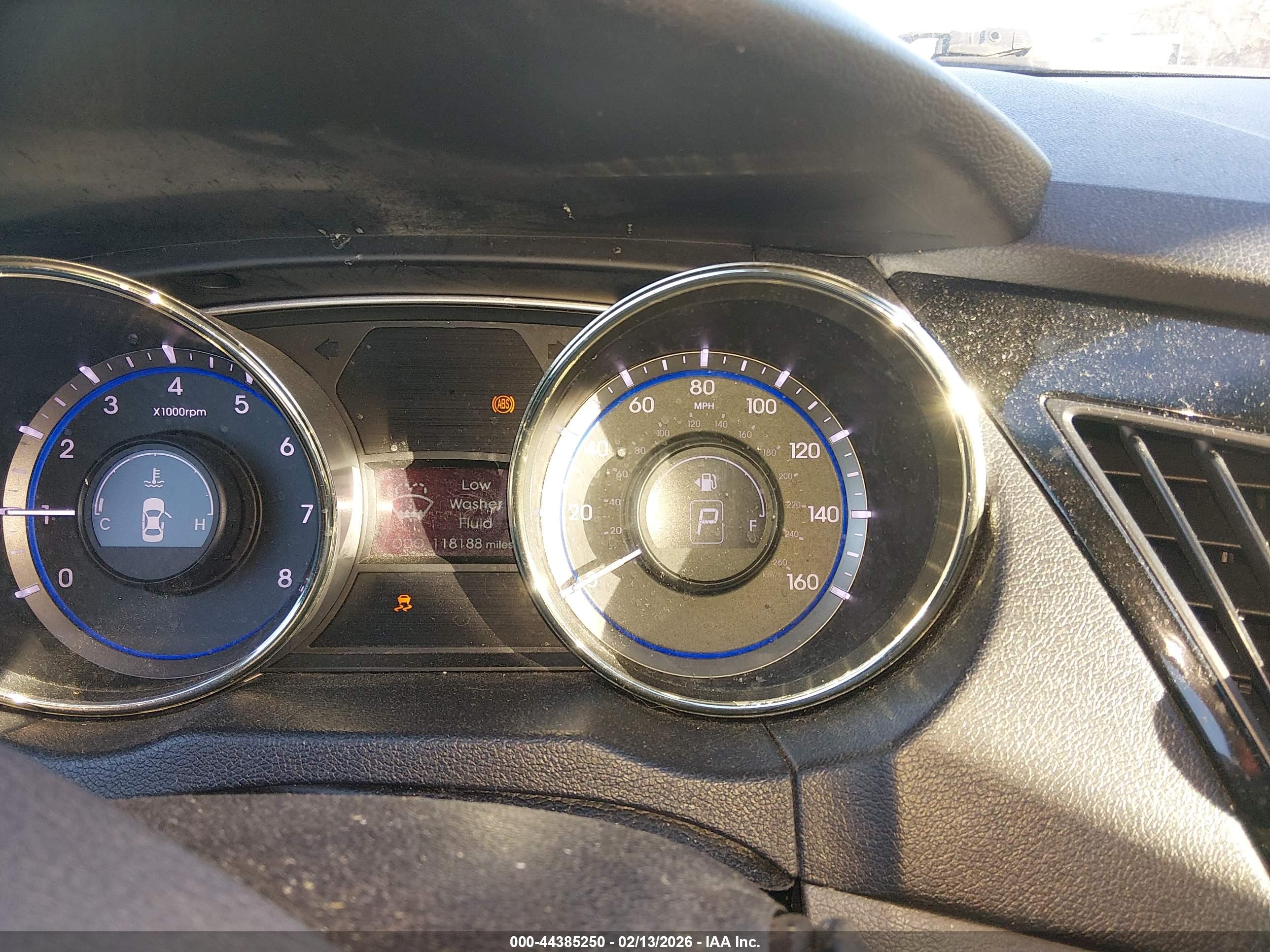 HYUNDAI SONATA image 7