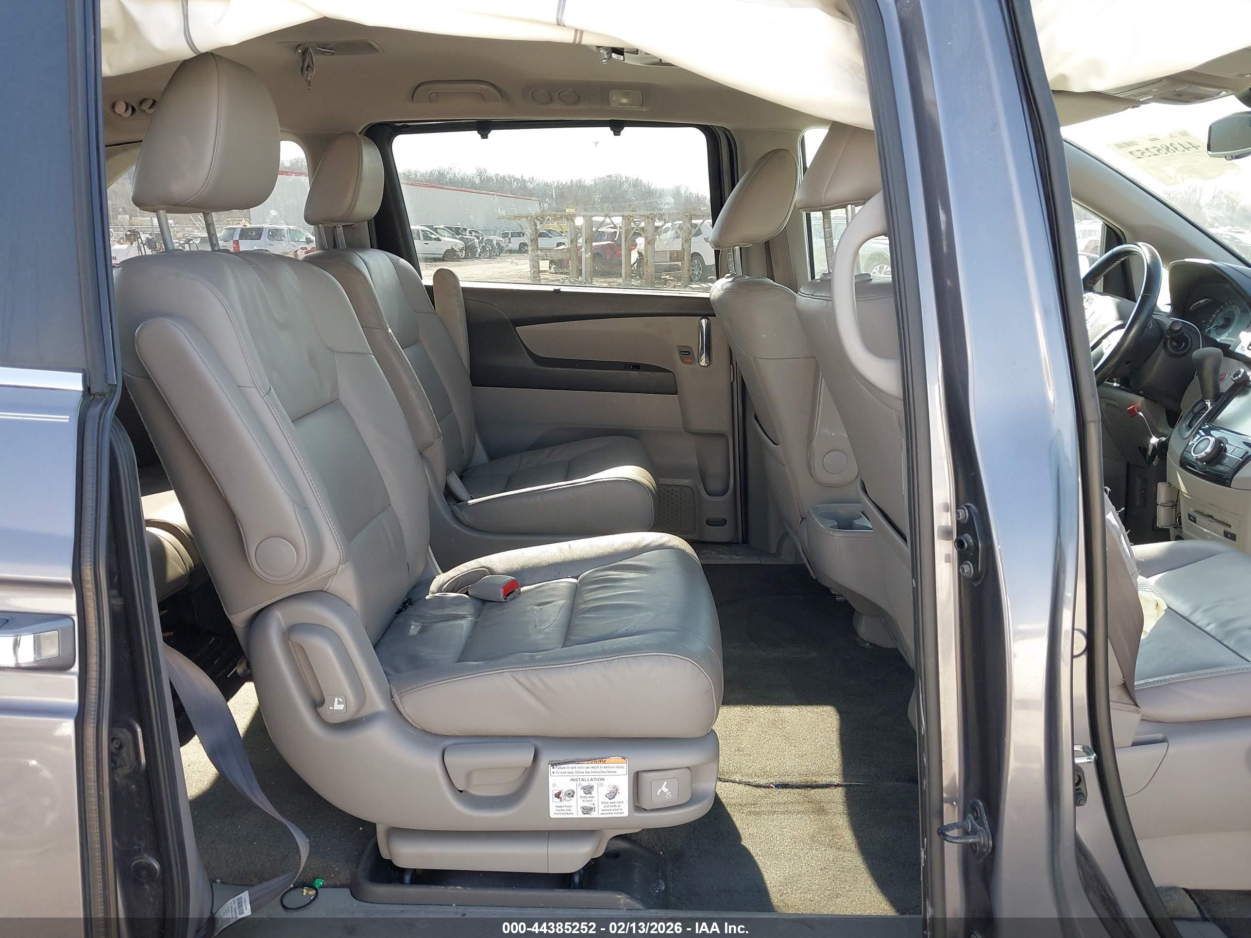 HONDA ODYSSEY image 8
