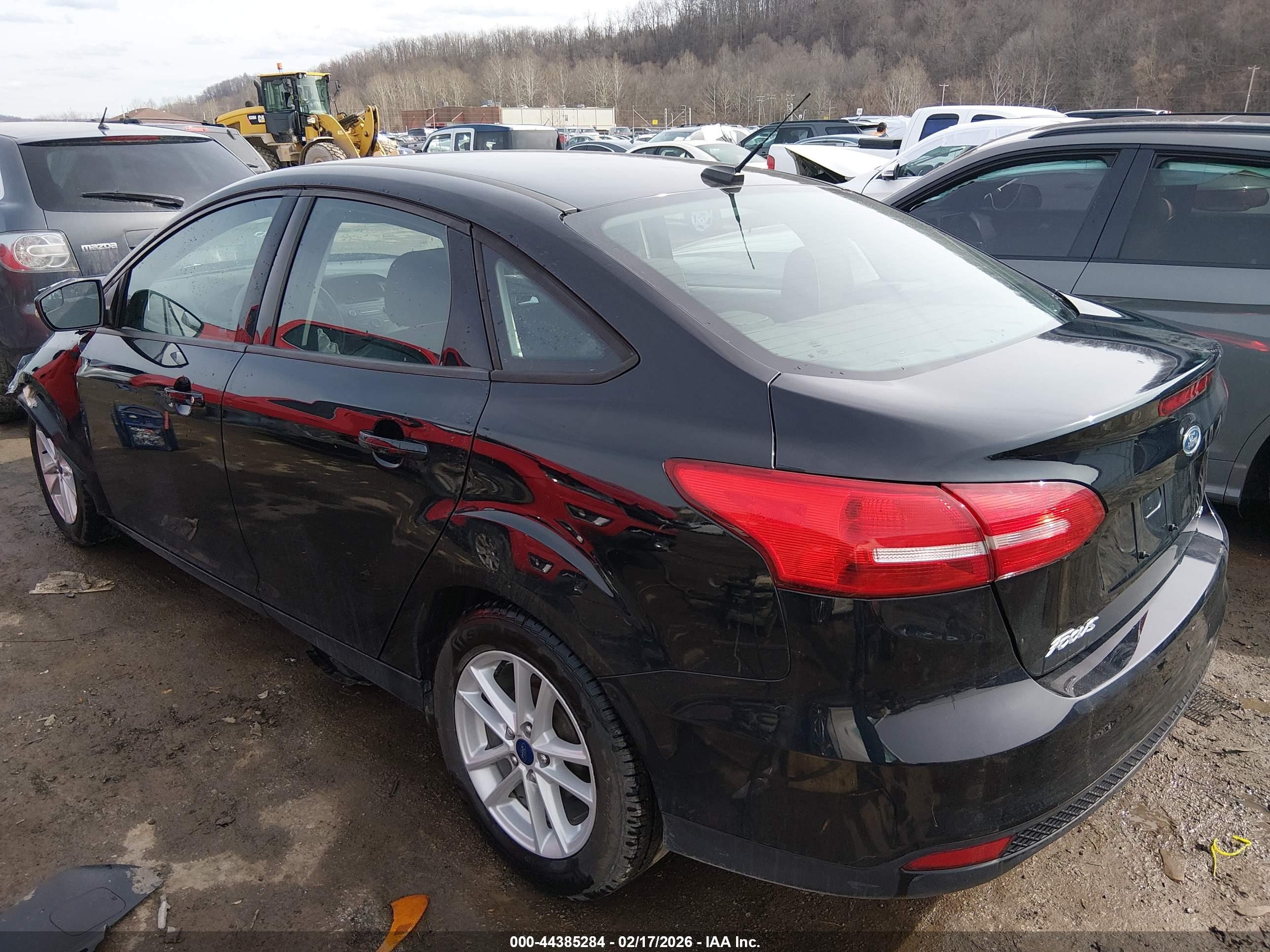 FORD FOCUS image 3