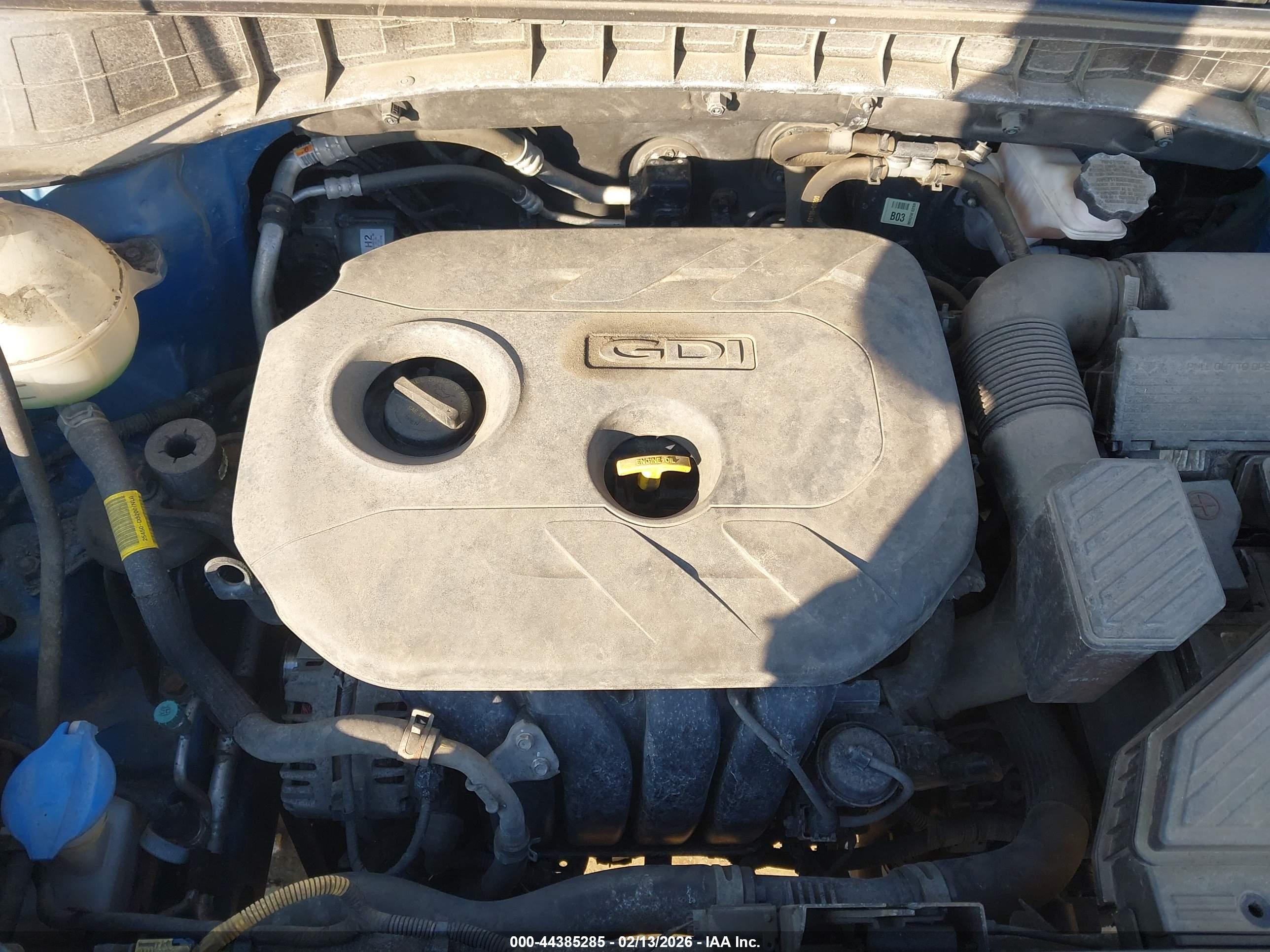 HYUNDAI TUCSON image 10