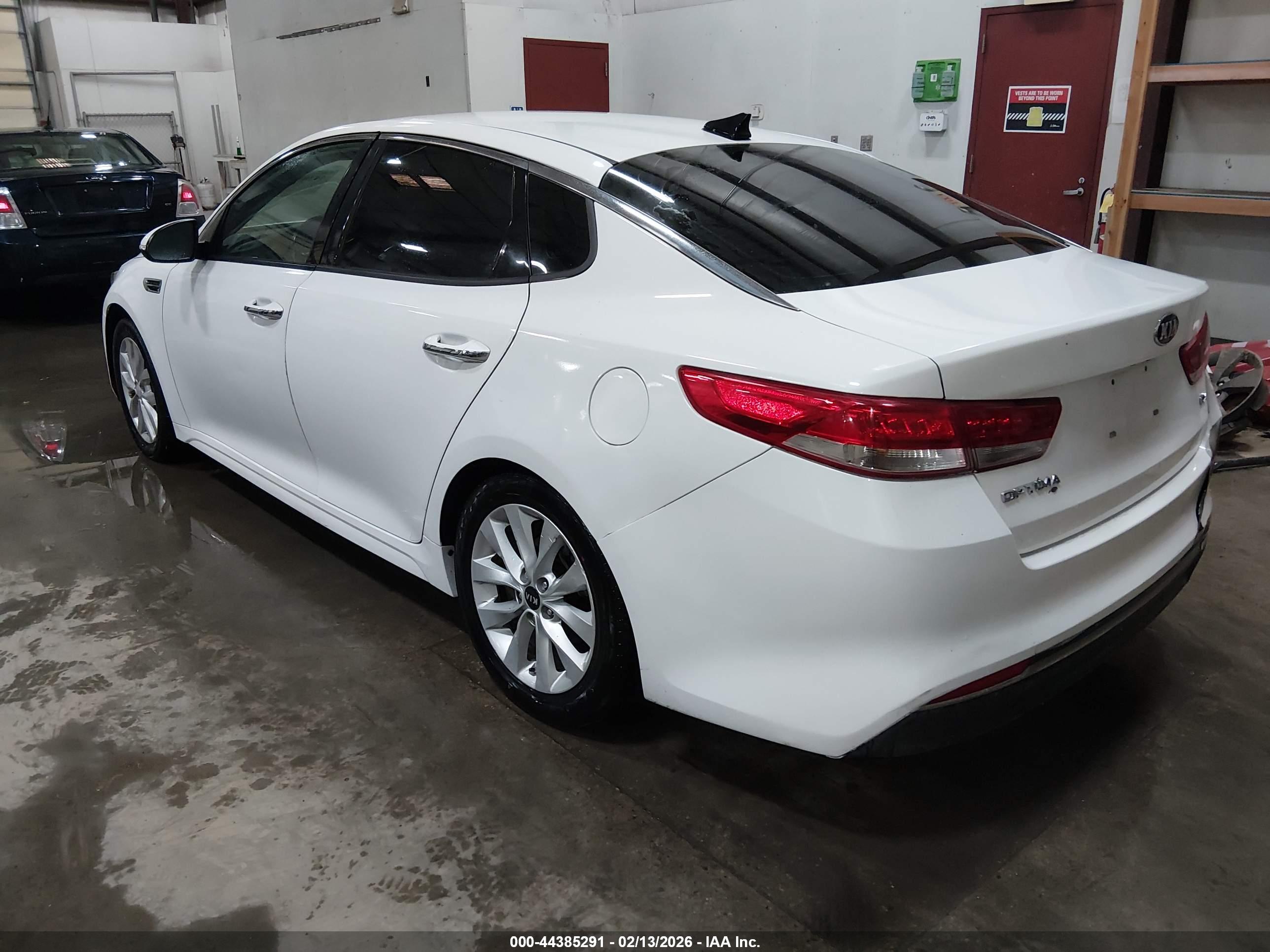 KIA OPTIMA image 3