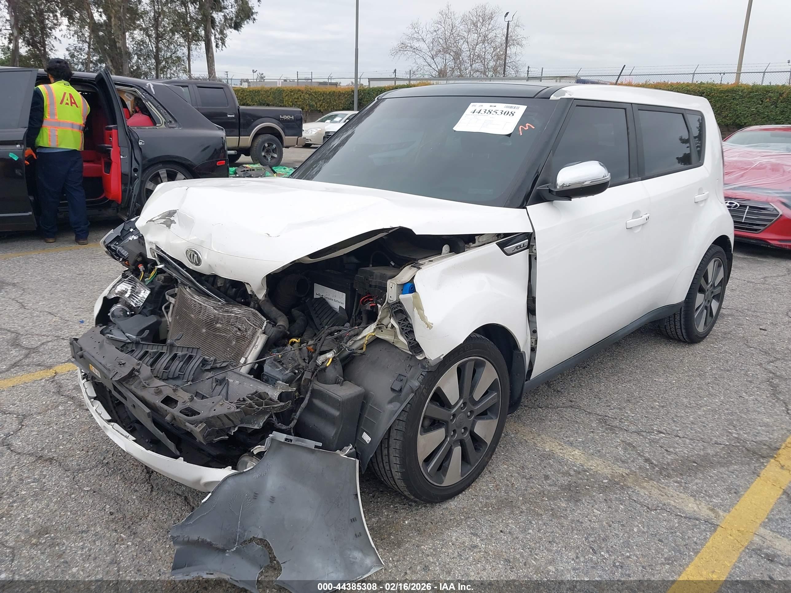 KIA SOUL image 2