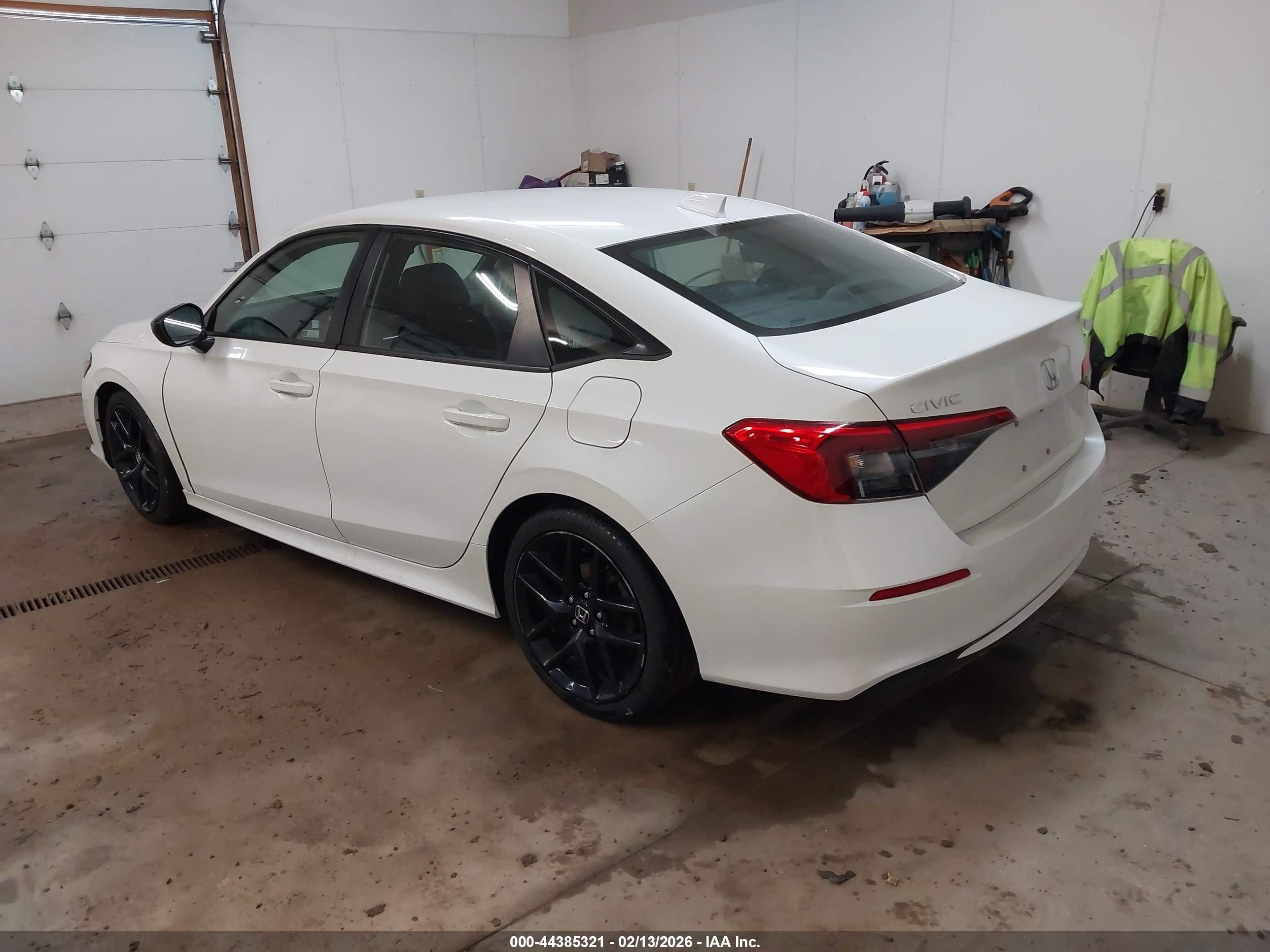 HONDA CIVIC image 3