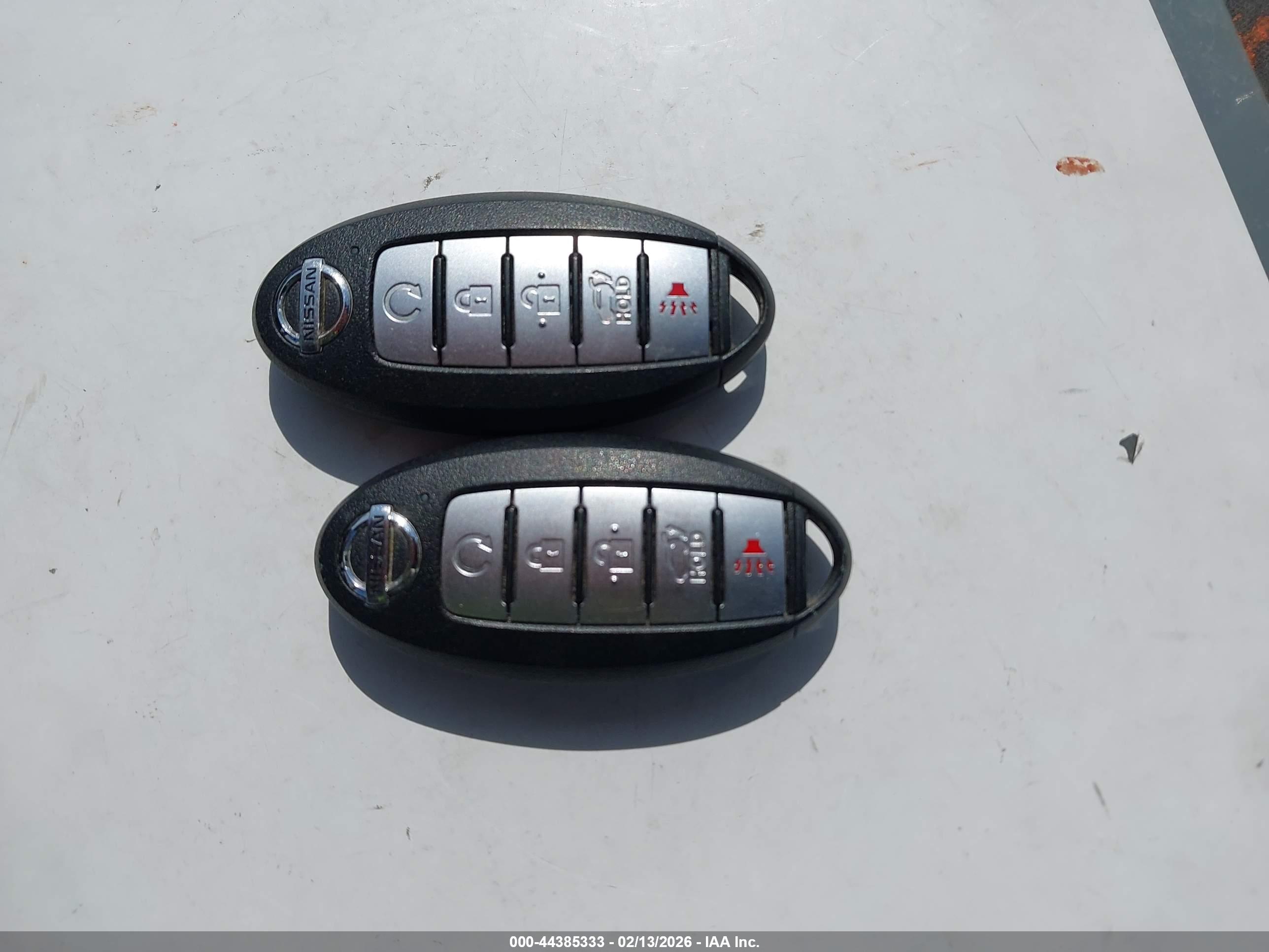 NISSAN ROGUE image 11