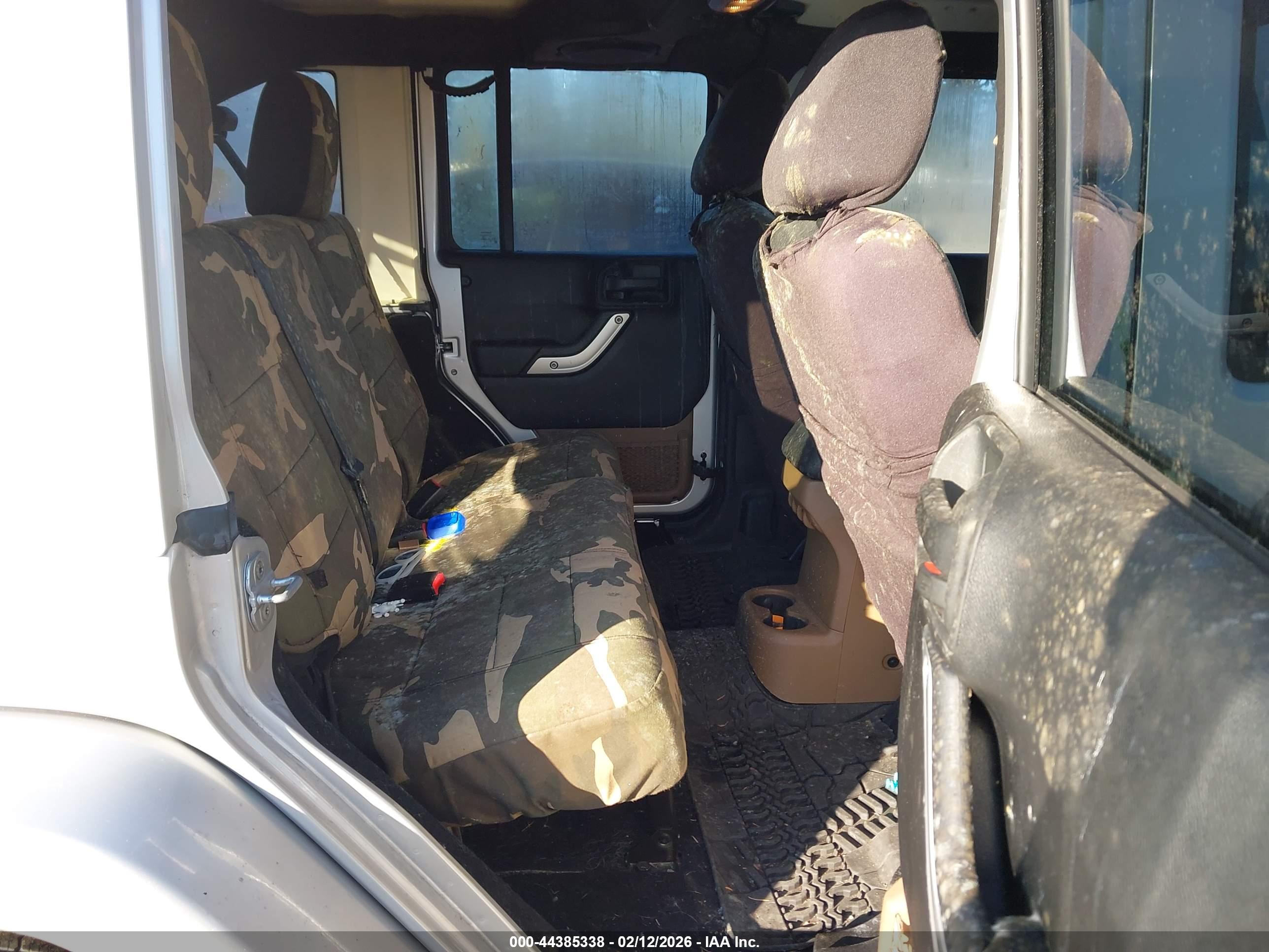 JEEP WRANGLER image 8