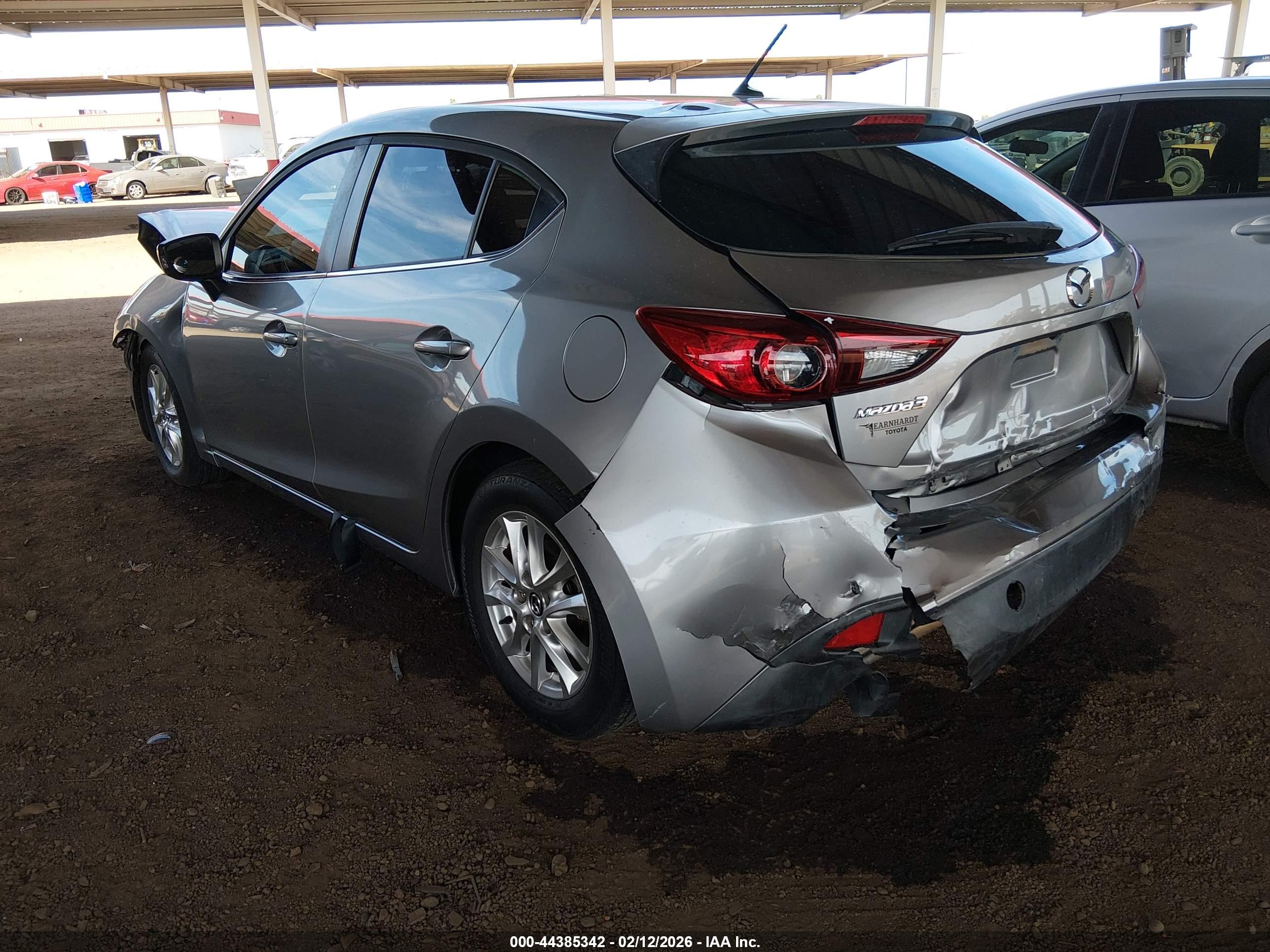 MAZDA MAZDA3 image 3
