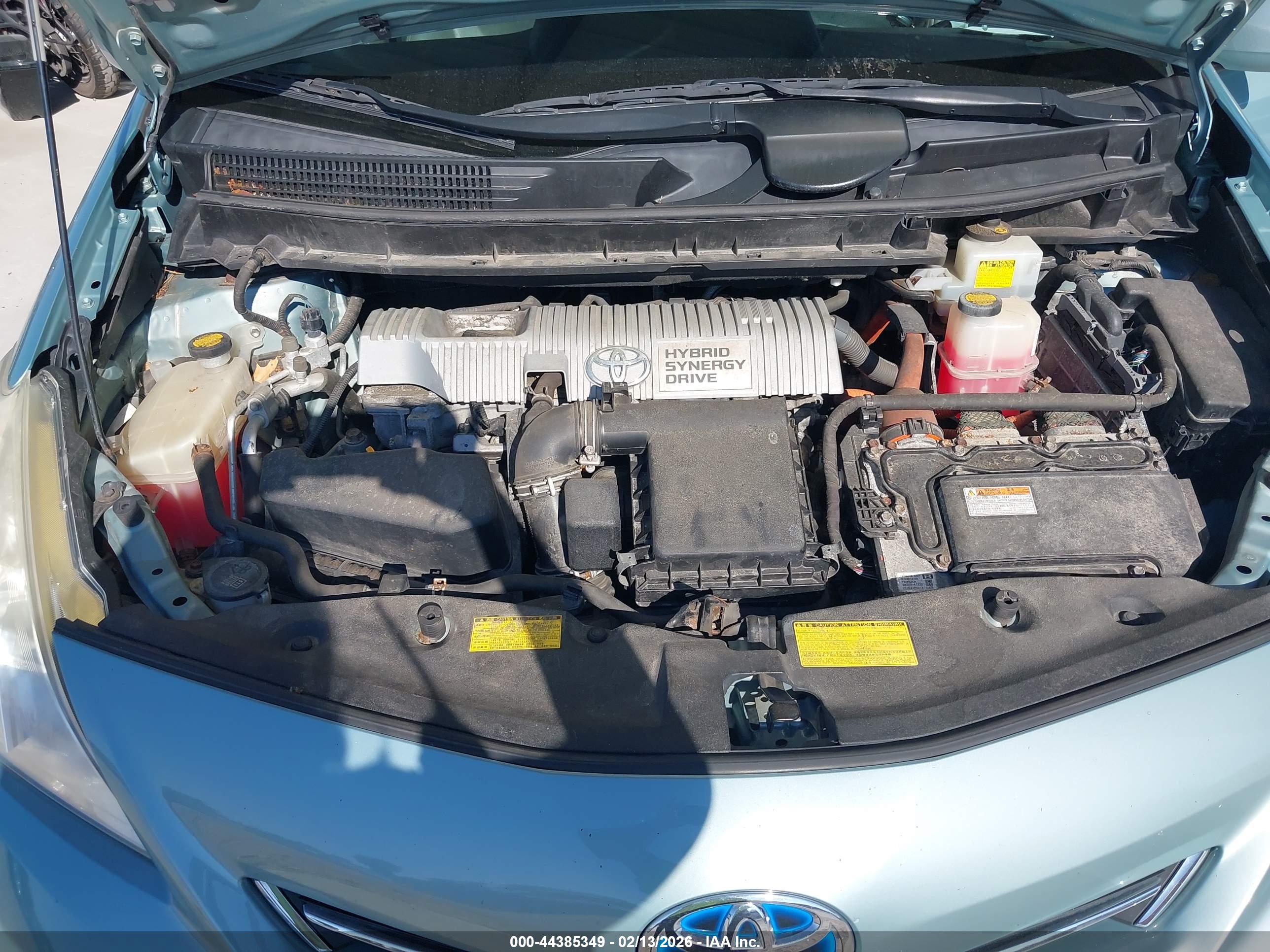 TOYOTA PRIUS image 10