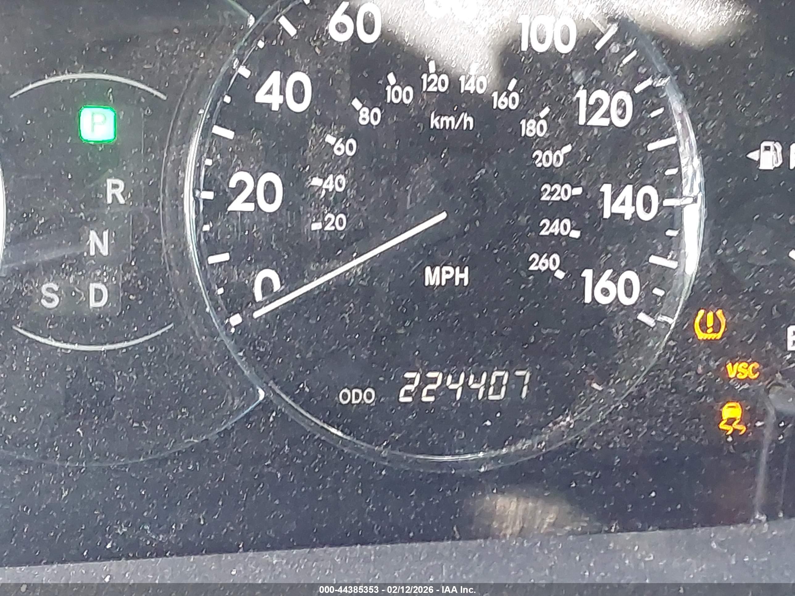 TOYOTA AVALON image 7