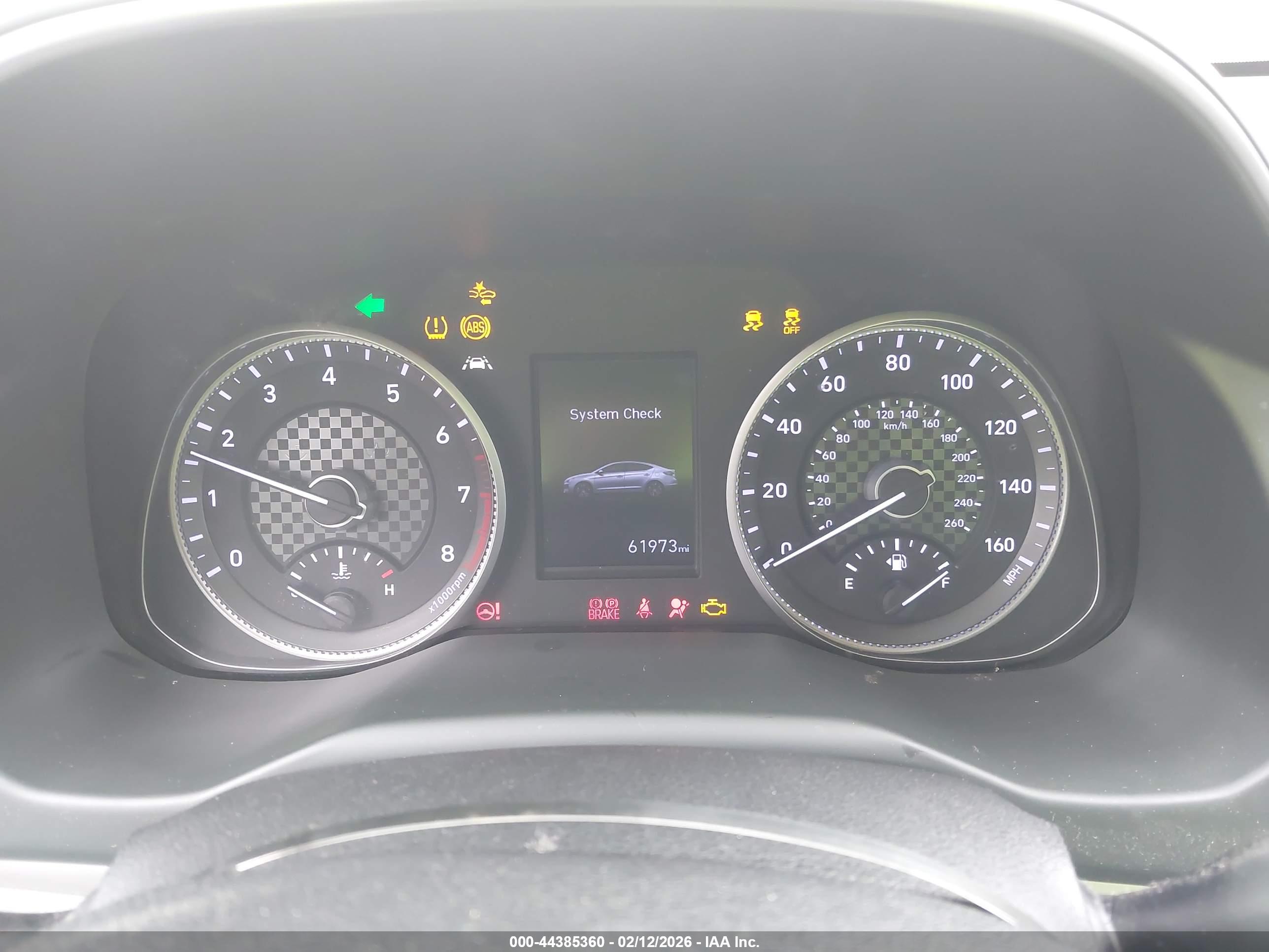 HYUNDAI ELANTRA image 7