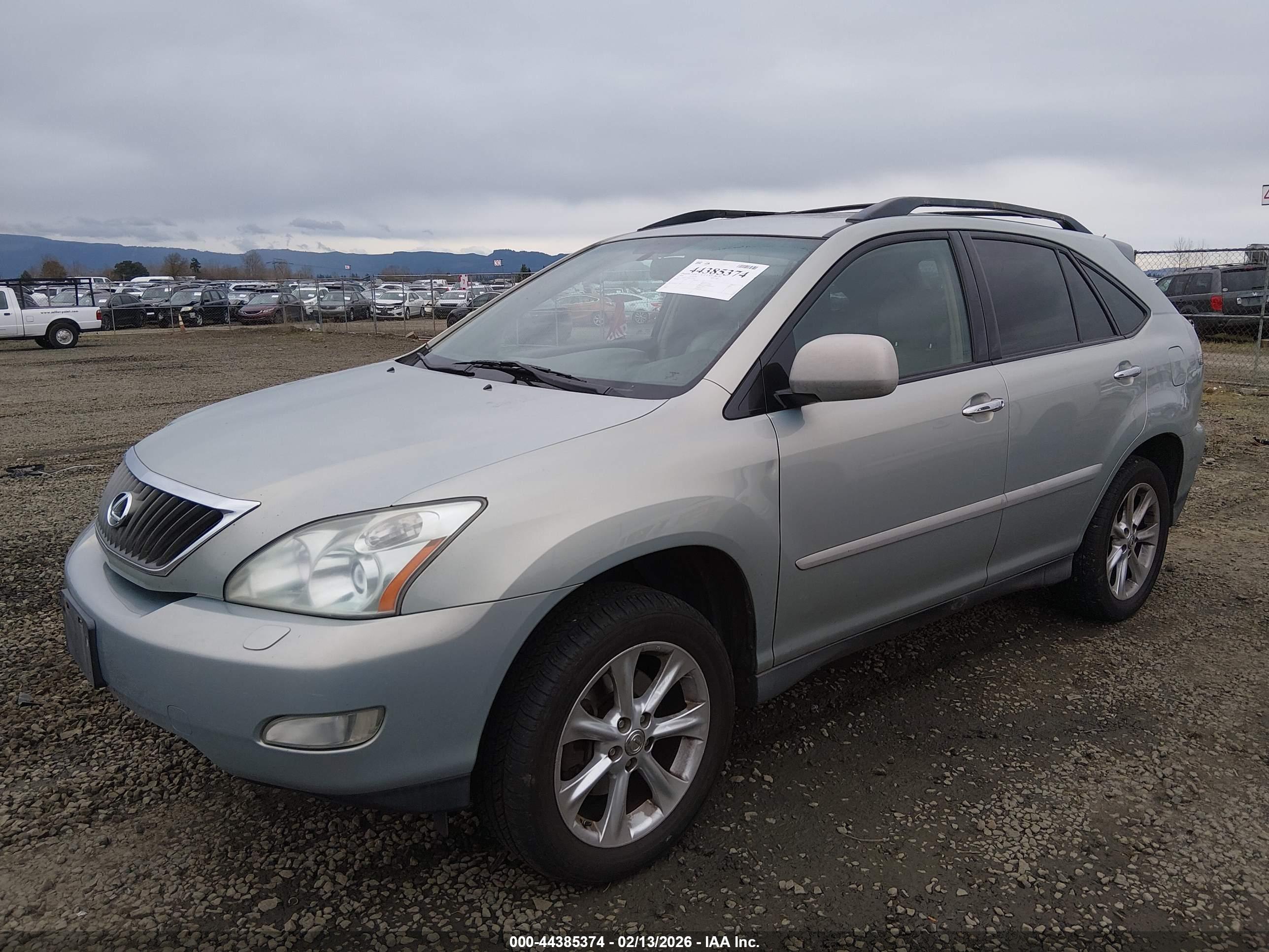 LEXUS RX image 2