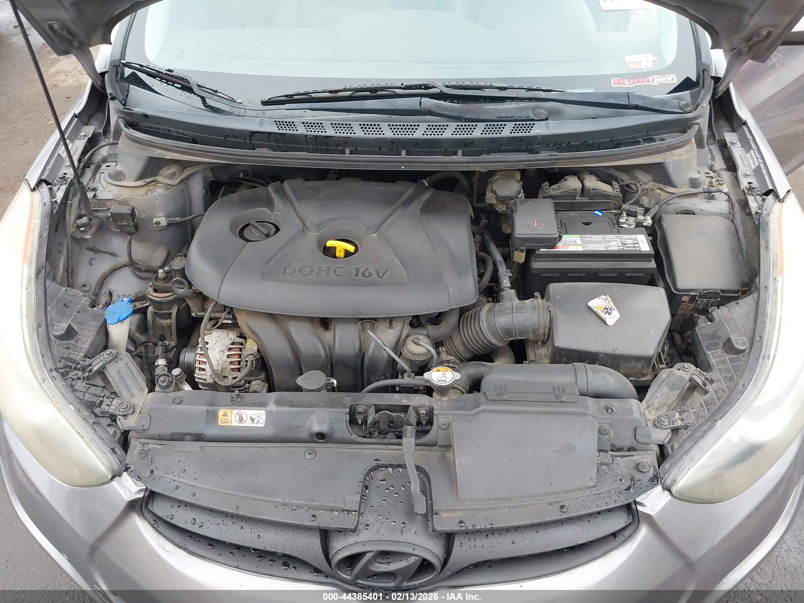 HYUNDAI ELANTRA image 10