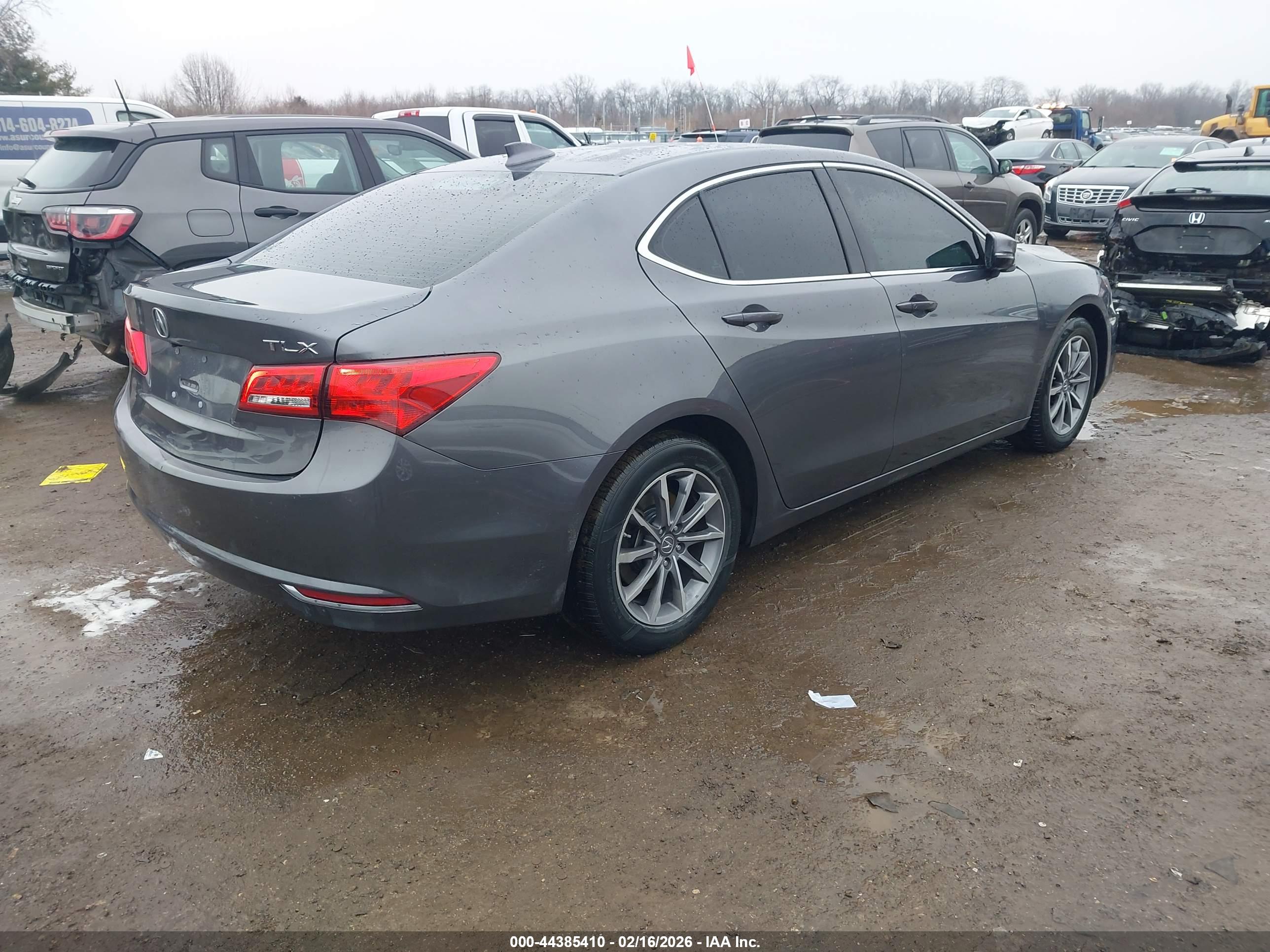ACURA TLX image 4