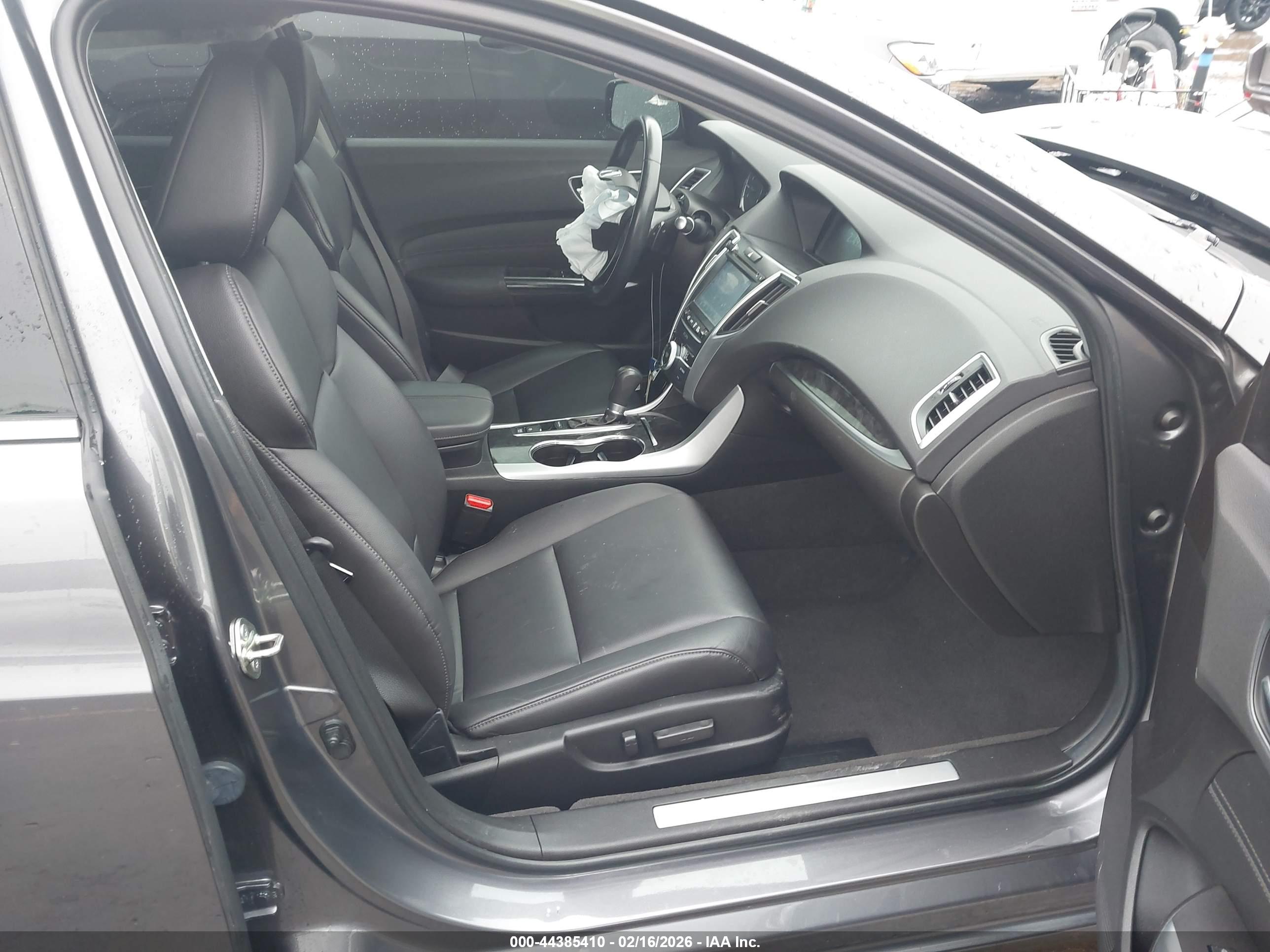 ACURA TLX image 5