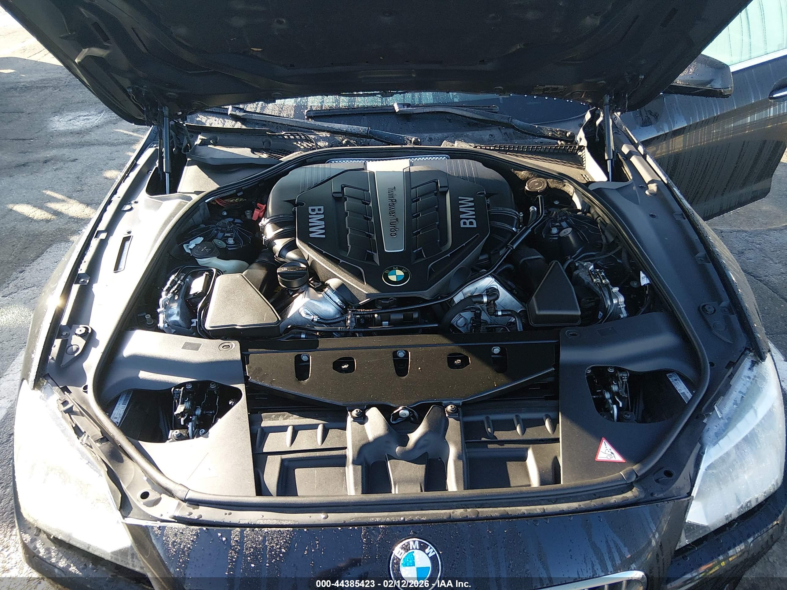 BMW 650I image 10