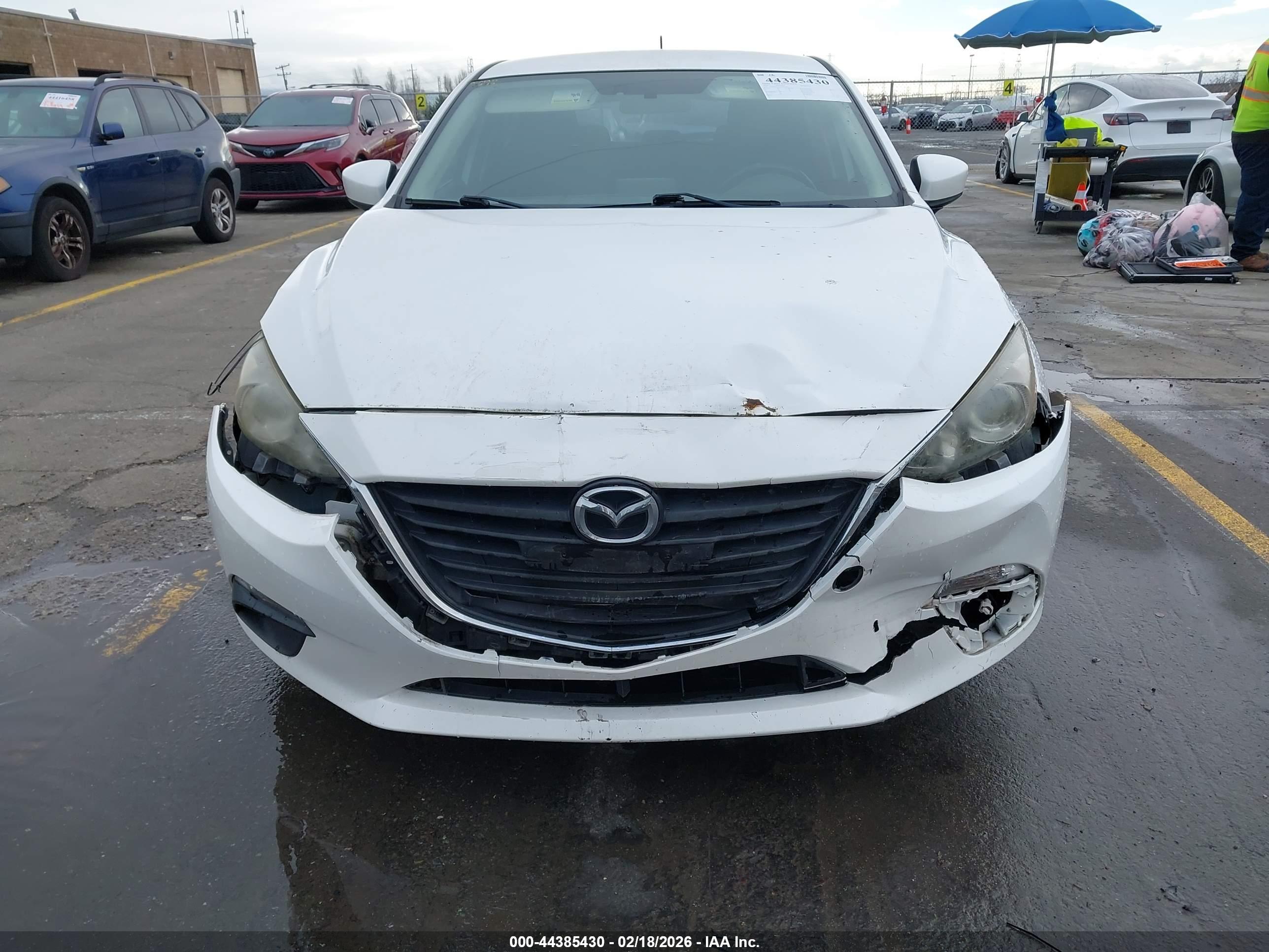 MAZDA MAZDA3 image 6