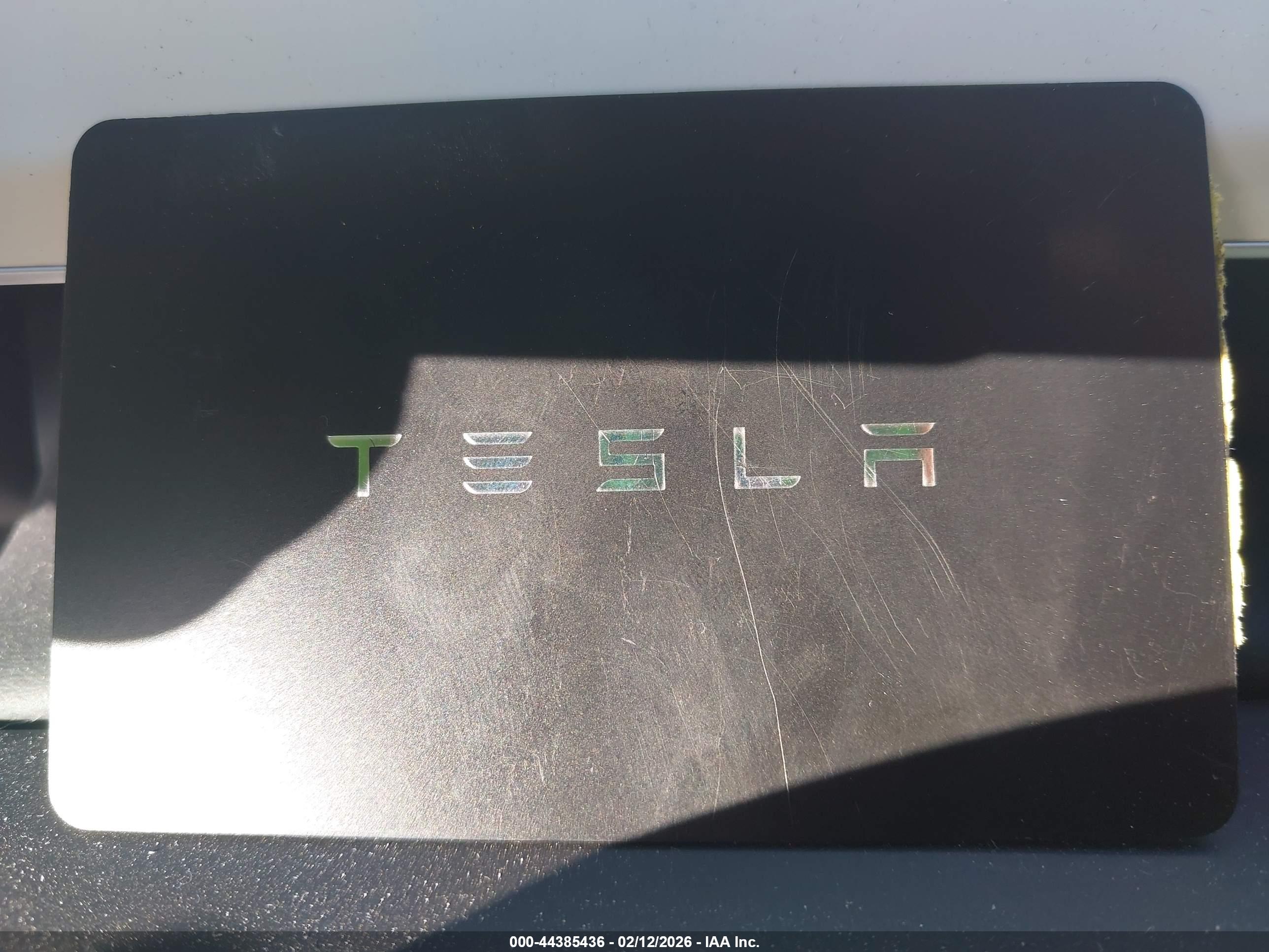 TESLA MODEL image 11