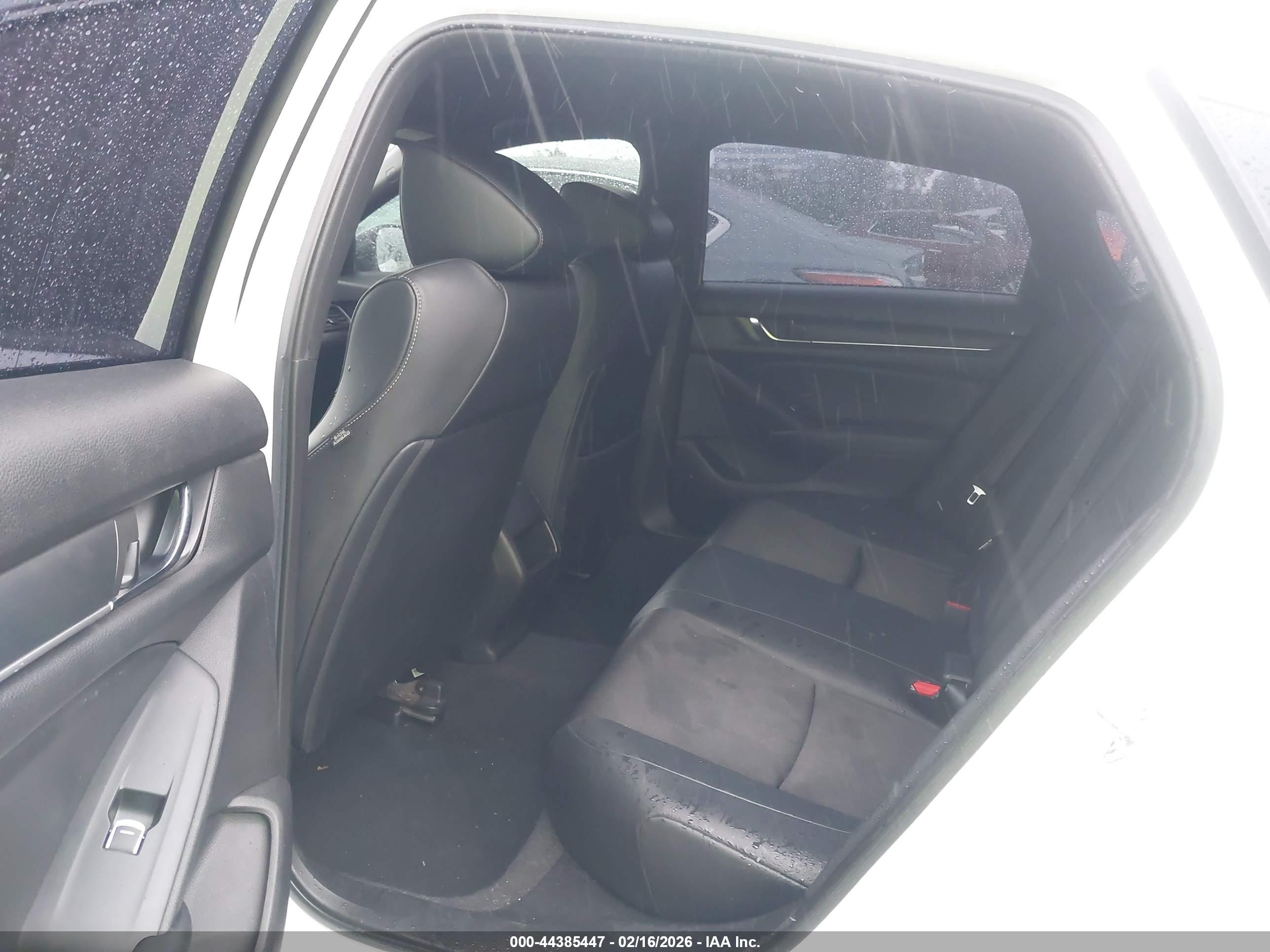 HONDA ACCORD image 8