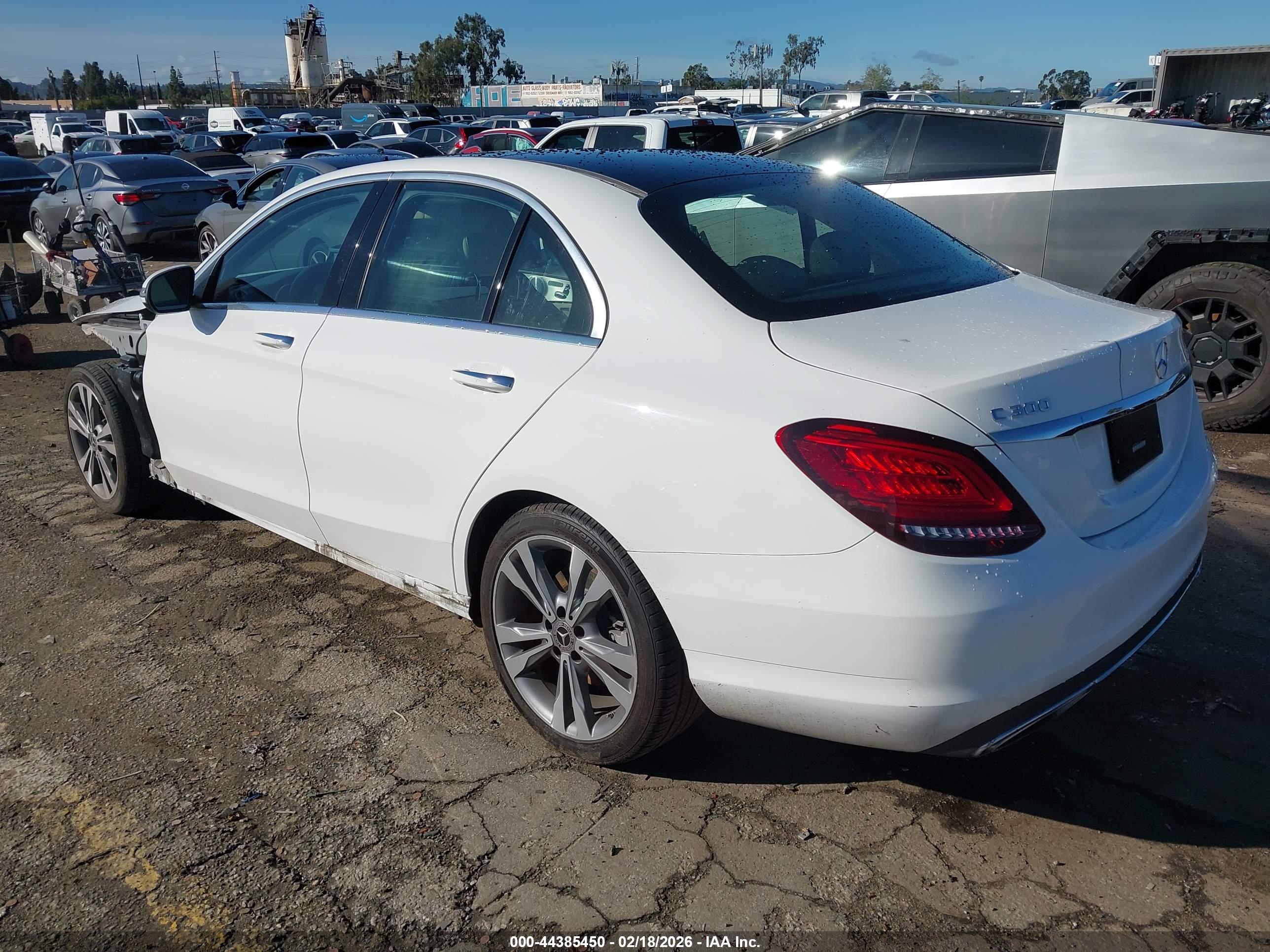 MERCEDES-BENZ C image 3