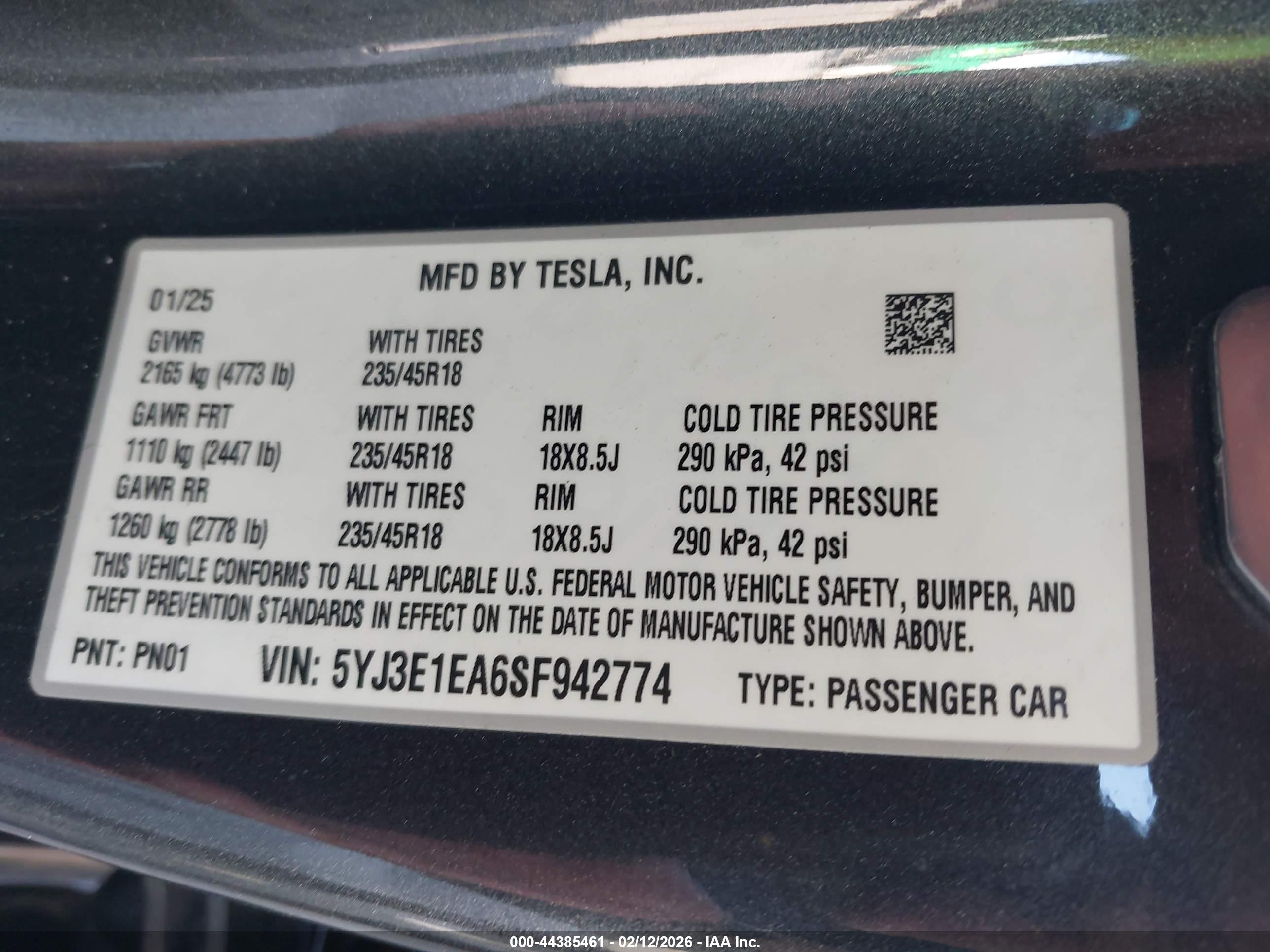 TESLA MODEL image 9