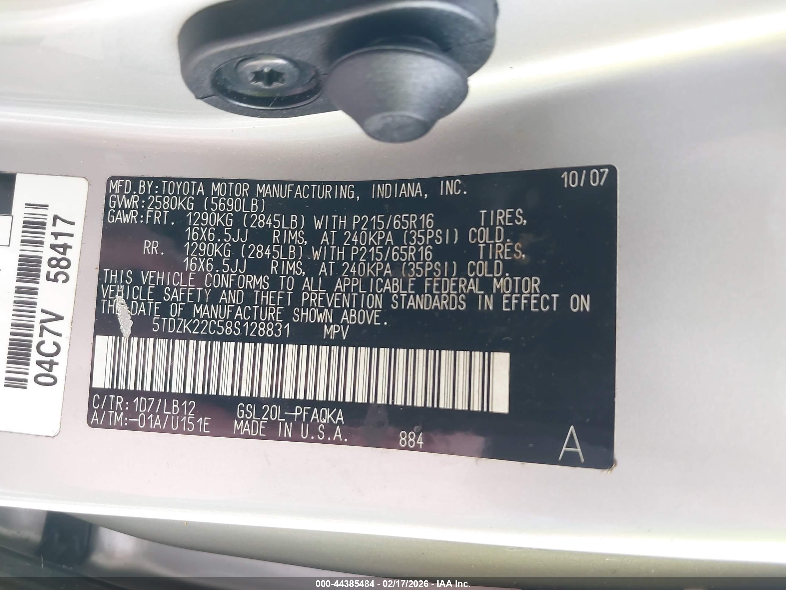 TOYOTA SIENNA image 9