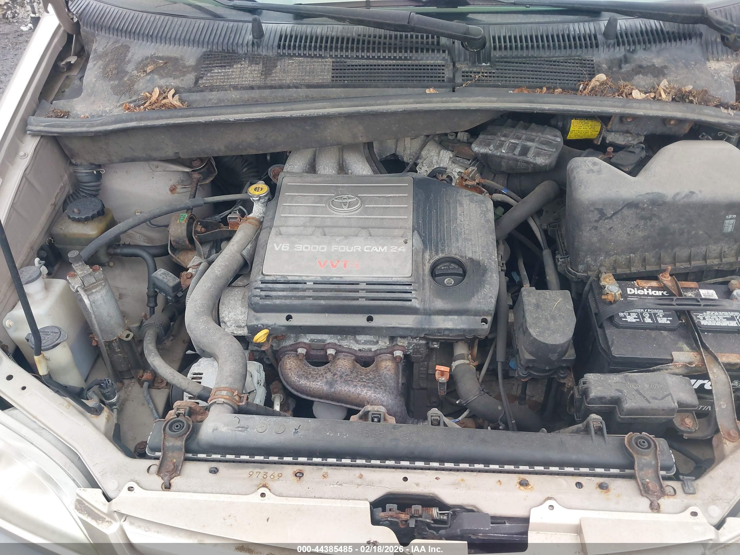 TOYOTA SIENNA image 10