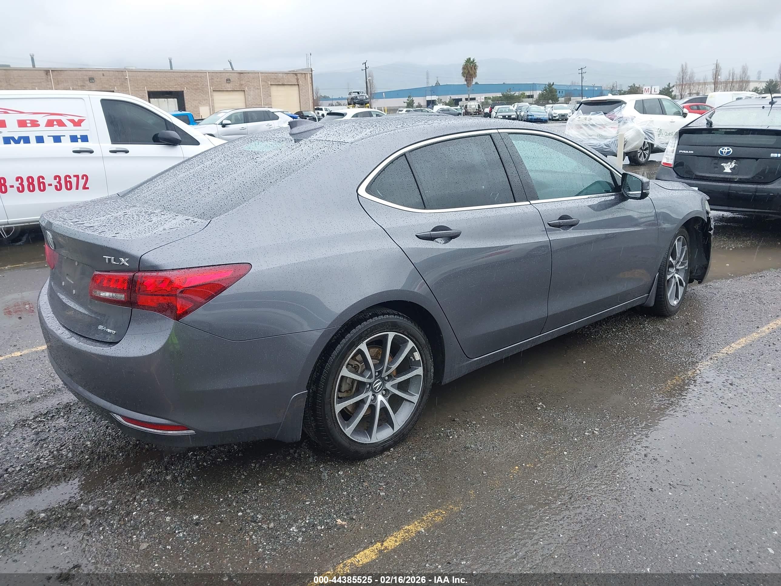 ACURA TLX image 4