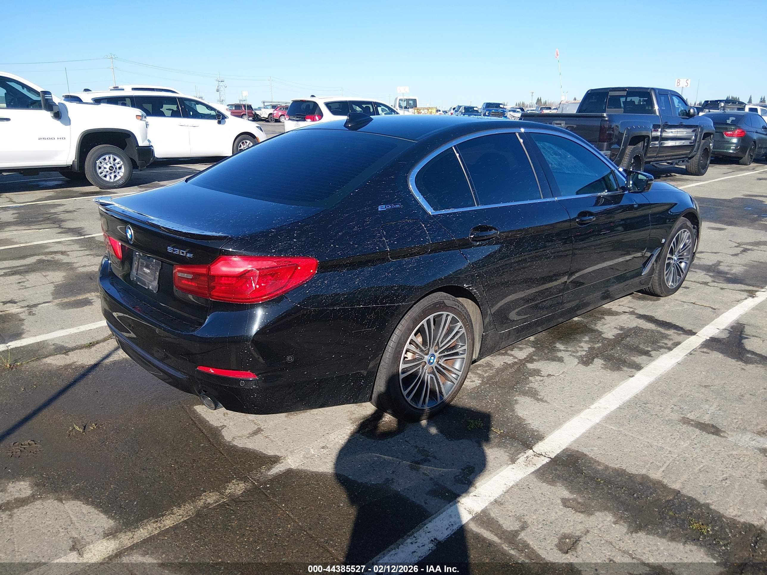 BMW 530E image 4