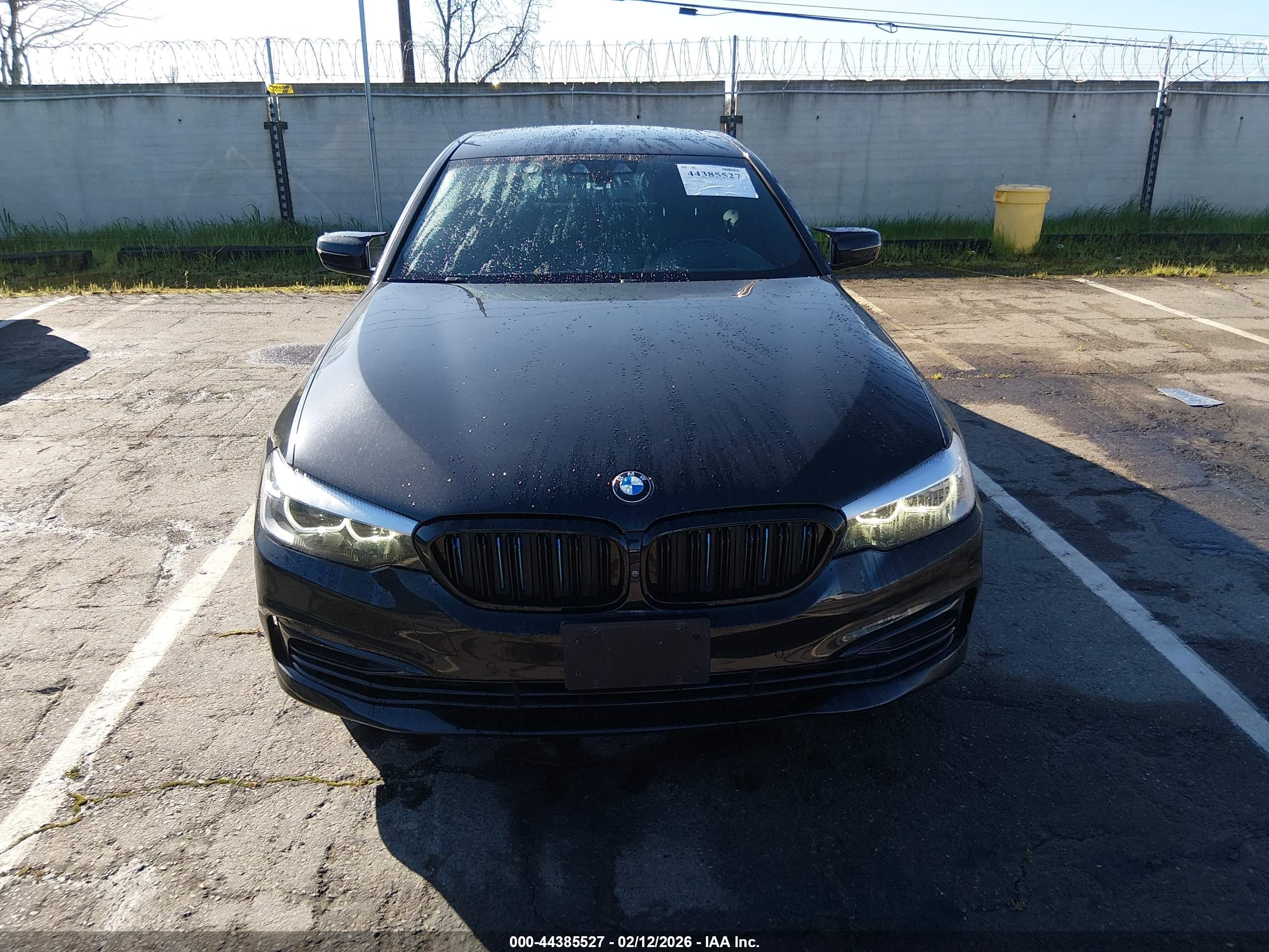 BMW 530E image 6