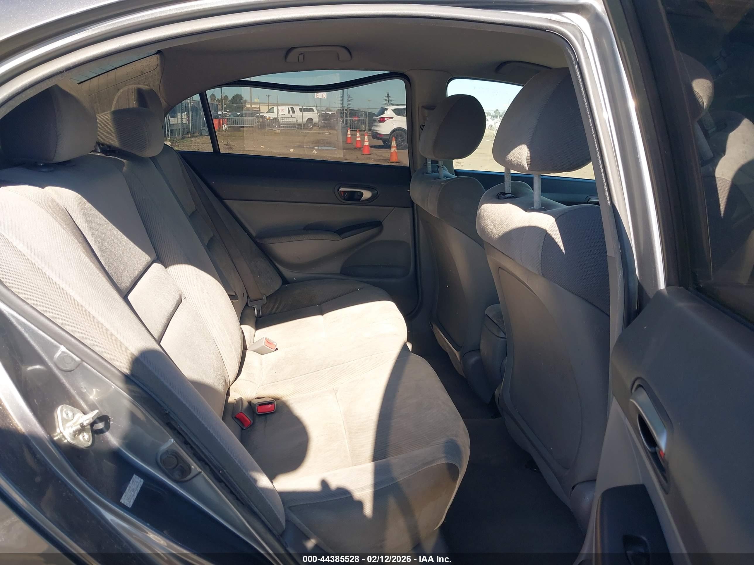 HONDA CIVIC image 8