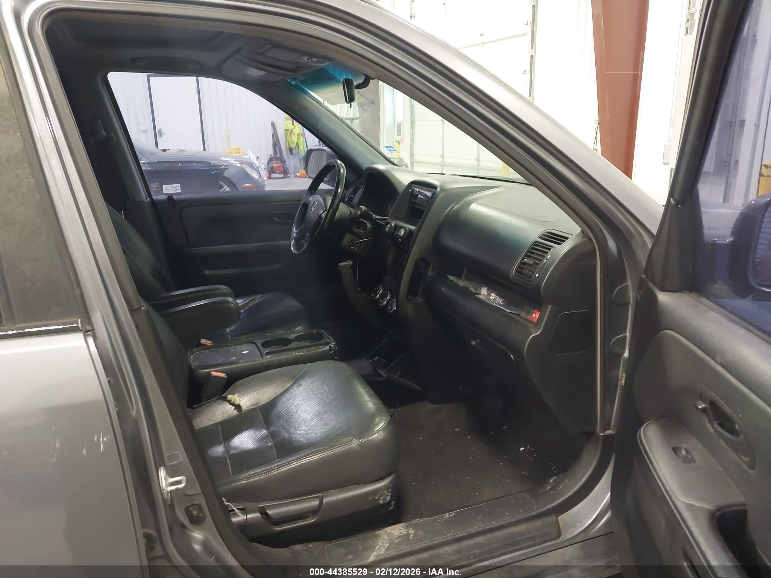 HONDA CR-V image 5